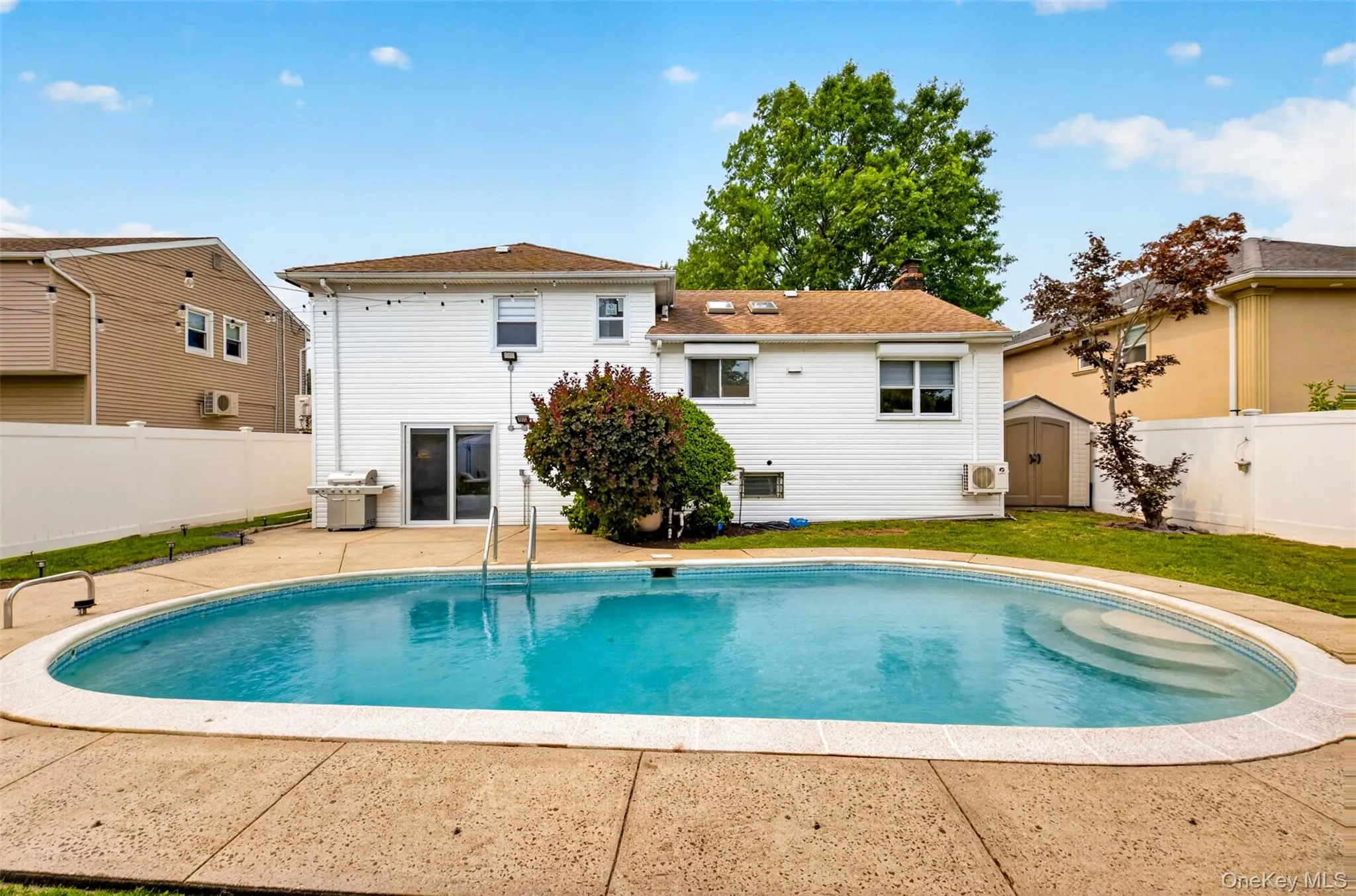 1822 Kent Street, Hempstead, NY, 3 Bedrooms Bedrooms, 8 Rooms Rooms,2 BathroomsBathrooms,Residential,For Rent,Kent,0,1027021 1822 Kent Street, Hempstead, NY, 3 Bedrooms Bedrooms, 8 Rooms Rooms,2 BathroomsBathrooms,Residential,For Rent,Kent,0,1027021