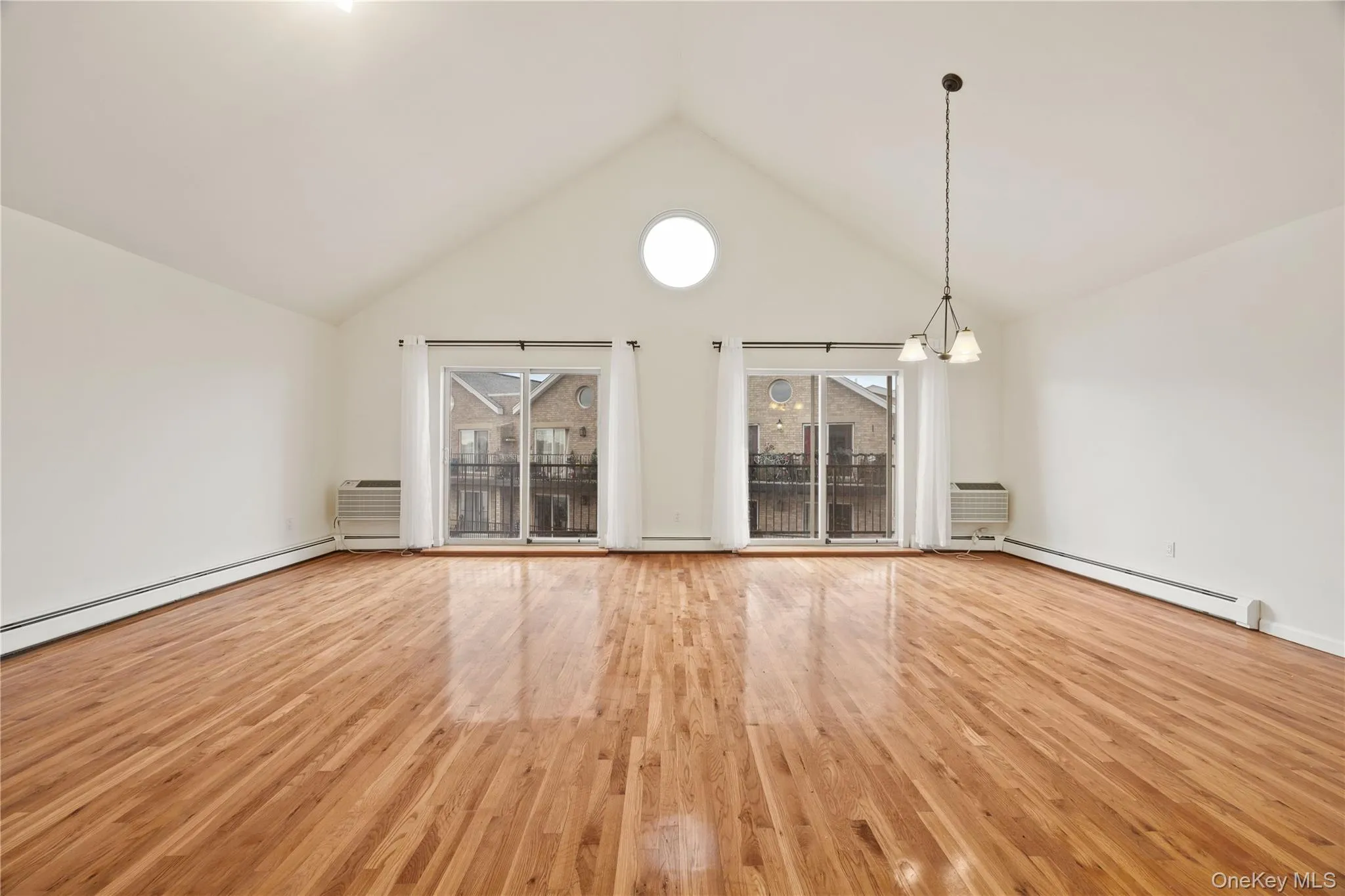 10 Pennyfield Avenue, New York, NY, 3 Bedrooms Bedrooms, 5 Rooms Rooms,2 BathroomsBathrooms,Residential,For Rent,Pennyfield,0,1027022 10 Pennyfield Avenue, New York, NY, 3 Bedrooms Bedrooms, 5 Rooms Rooms,2 BathroomsBathrooms,Residential,For Rent,Pennyfield,0,1027022