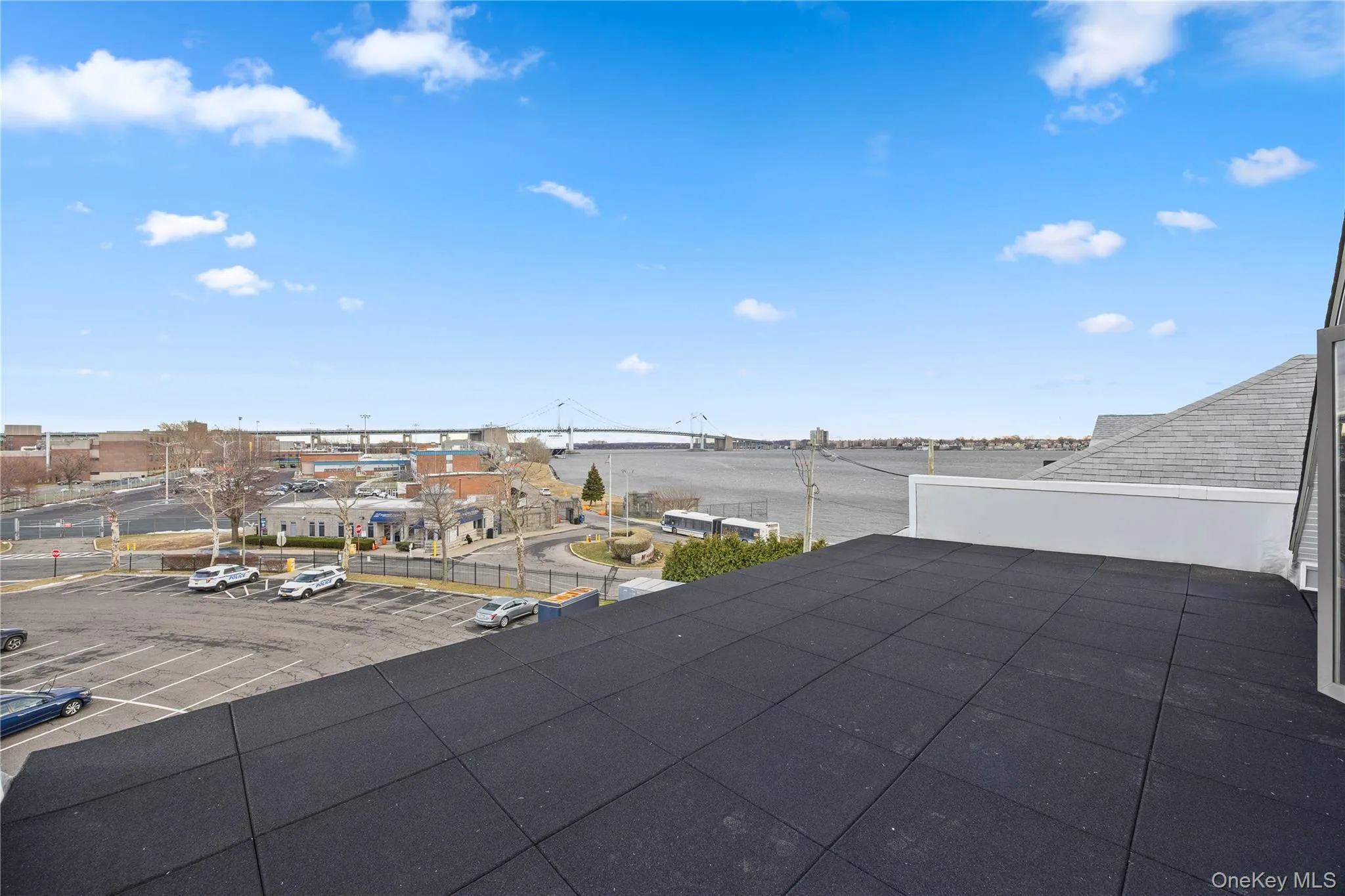 10 Pennyfield Avenue, New York, NY, 3 Bedrooms Bedrooms, 5 Rooms Rooms,2 BathroomsBathrooms,Residential,For Rent,Pennyfield,0,1027022 10 Pennyfield Avenue, New York, NY, 3 Bedrooms Bedrooms, 5 Rooms Rooms,2 BathroomsBathrooms,Residential,For Rent,Pennyfield,0,1027022