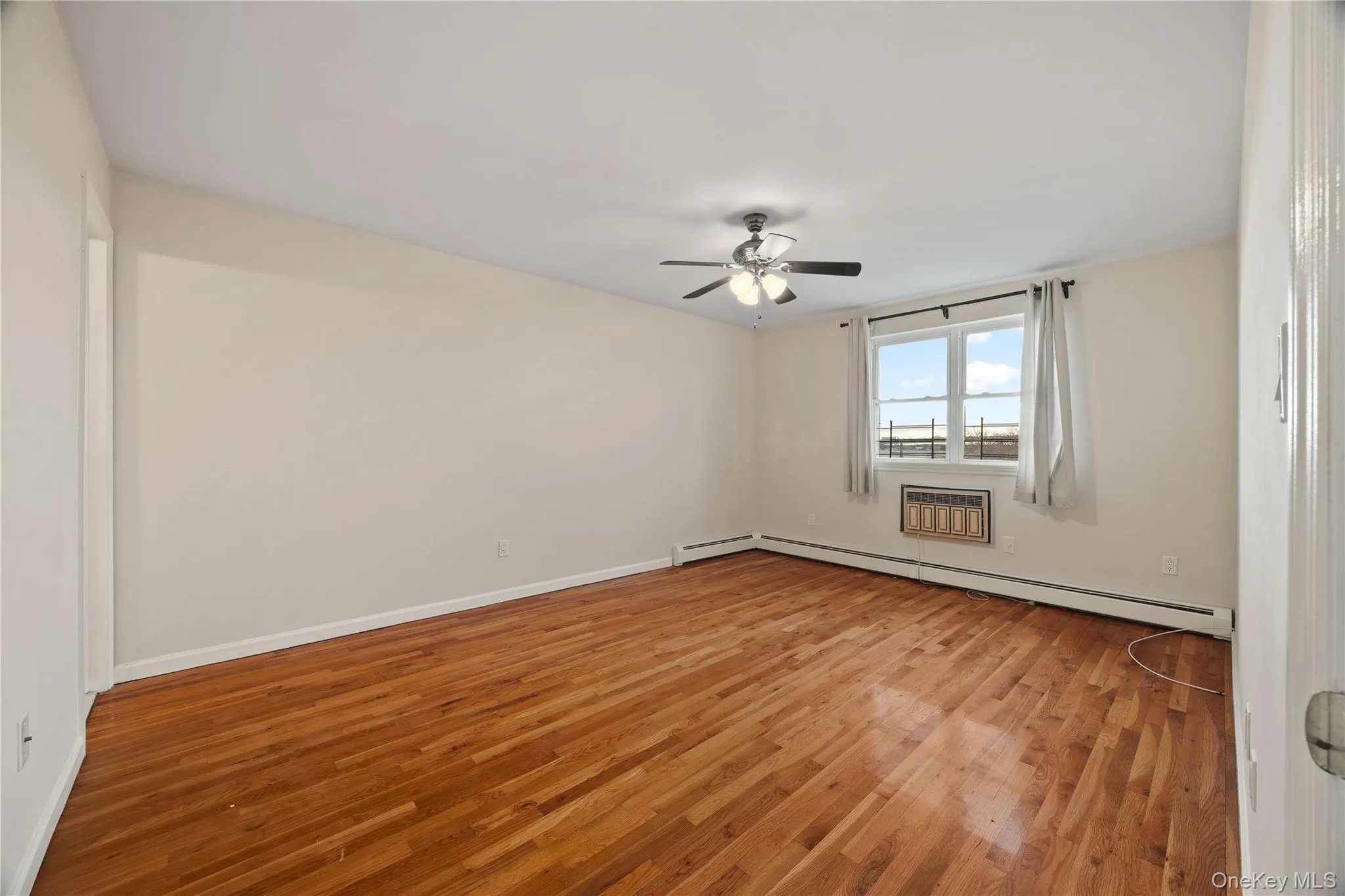 10 Pennyfield Avenue, New York, NY, 3 Bedrooms Bedrooms, 5 Rooms Rooms,2 BathroomsBathrooms,Residential,For Rent,Pennyfield,0,1027022 10 Pennyfield Avenue, New York, NY, 3 Bedrooms Bedrooms, 5 Rooms Rooms,2 BathroomsBathrooms,Residential,For Rent,Pennyfield,0,1027022