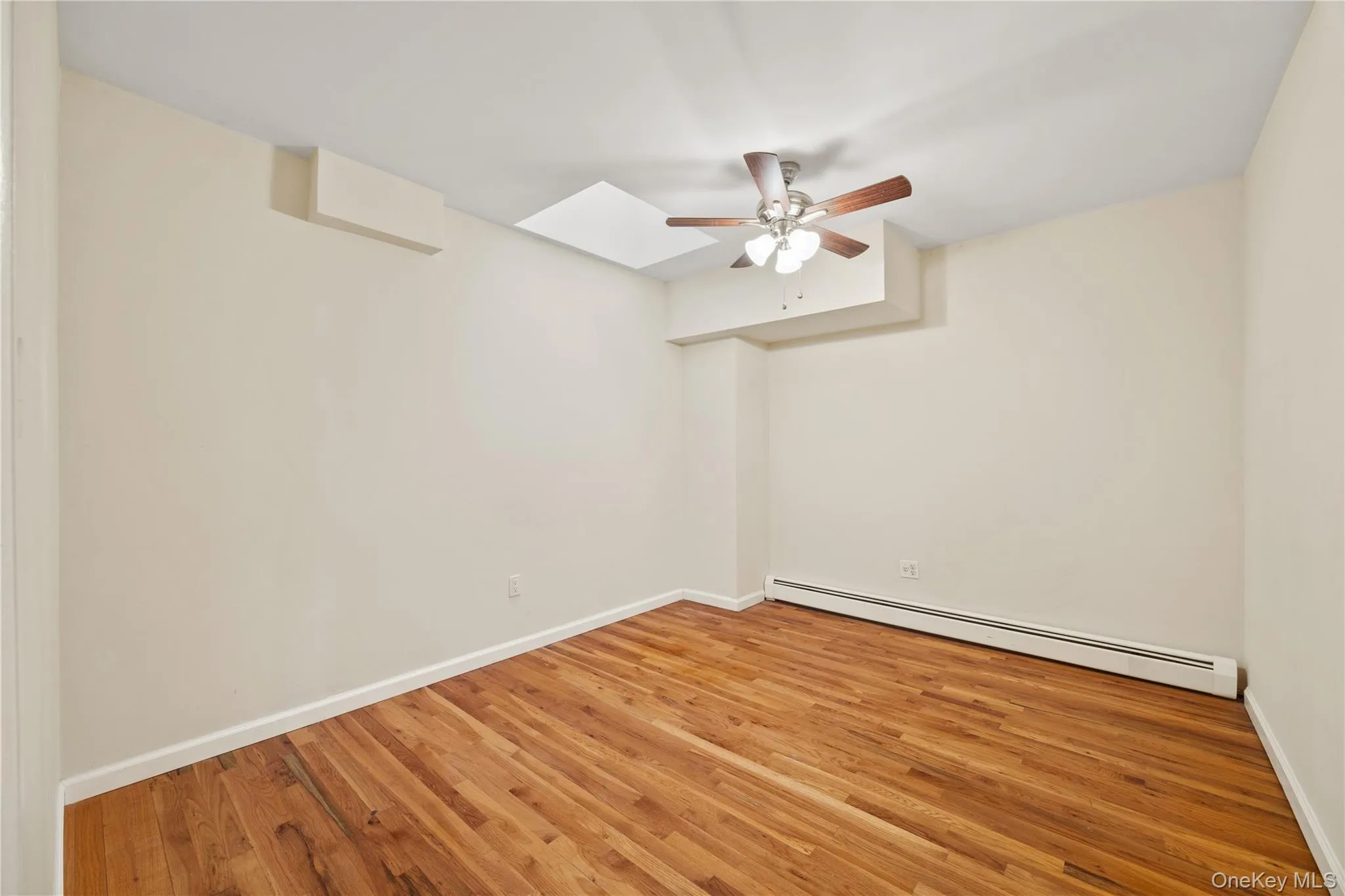 10 Pennyfield Avenue, New York, NY, 3 Bedrooms Bedrooms, 5 Rooms Rooms,2 BathroomsBathrooms,Residential,For Rent,Pennyfield,0,1027022 10 Pennyfield Avenue, New York, NY, 3 Bedrooms Bedrooms, 5 Rooms Rooms,2 BathroomsBathrooms,Residential,For Rent,Pennyfield,0,1027022