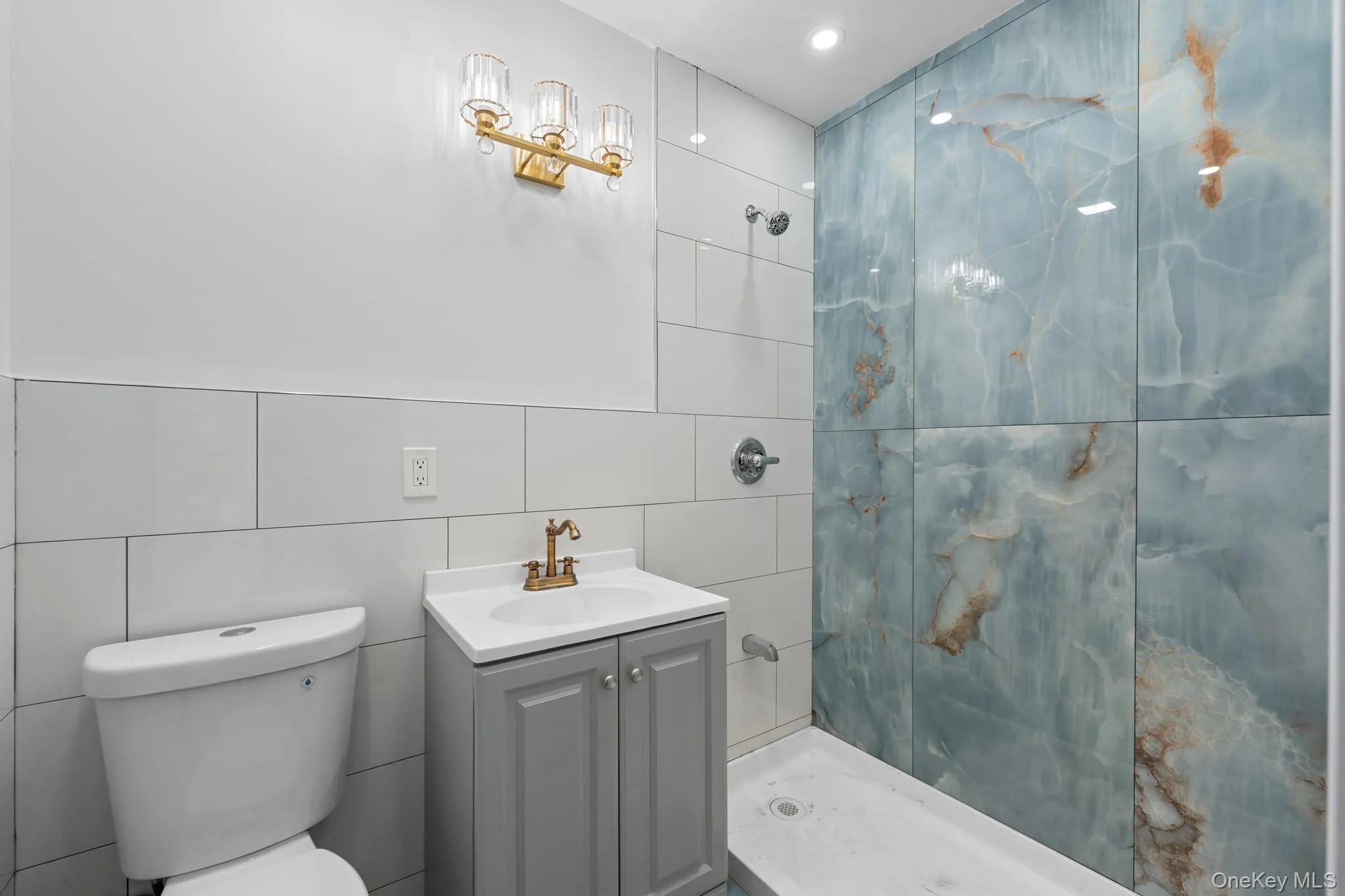 17915 134th Avenue, New York, NY, 5 Bedrooms Bedrooms, 12 Rooms Rooms,2 BathroomsBathrooms,Residential,For Rent,134th,0,1027028 17915 134th Avenue, New York, NY, 5 Bedrooms Bedrooms, 12 Rooms Rooms,2 BathroomsBathrooms,Residential,For Rent,134th,0,1027028