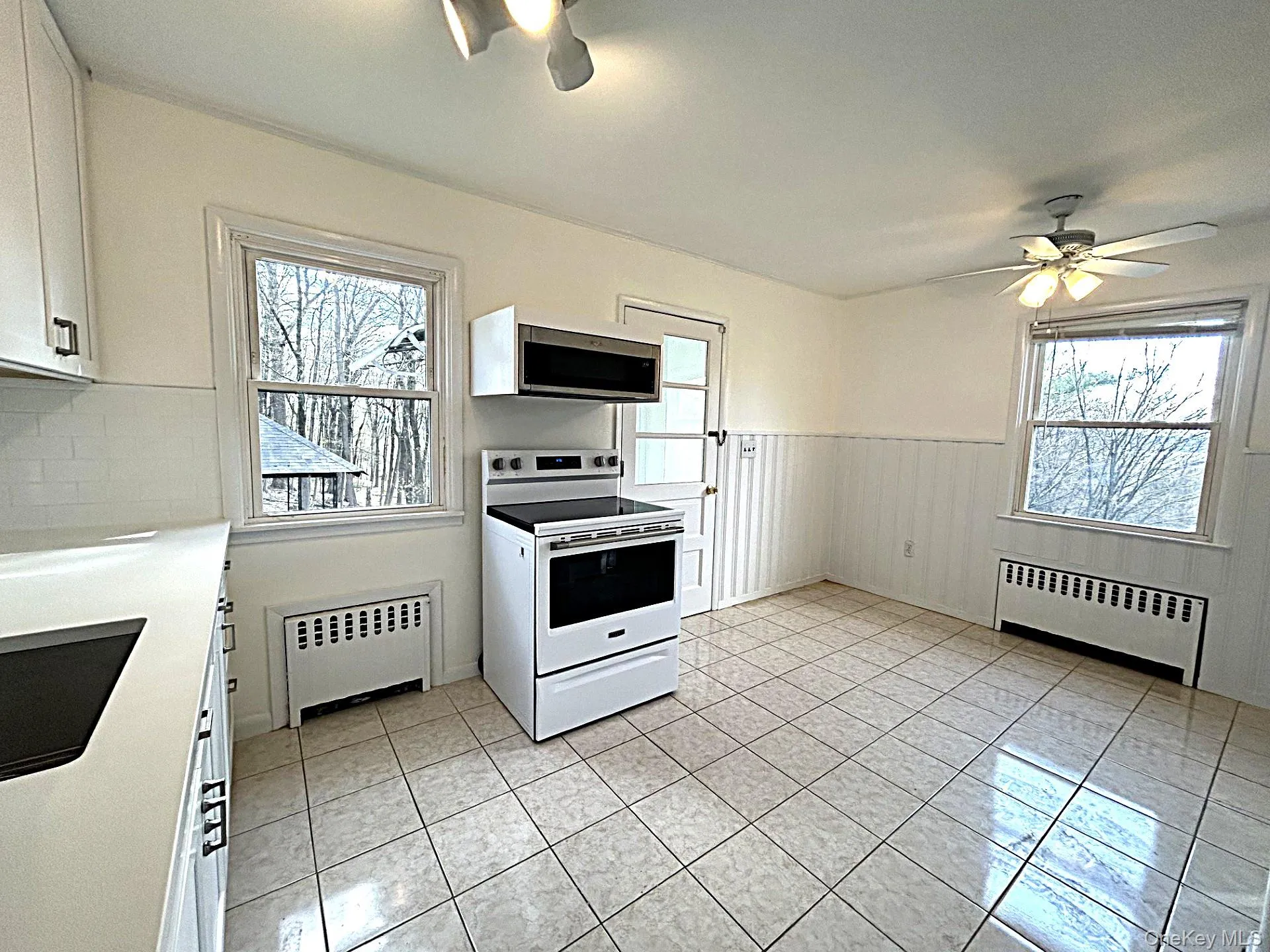 8 Ridge Street, Mount Pleasant, NY, 4 Bedrooms Bedrooms, 7 Rooms Rooms,3 BathroomsBathrooms,Residential Lease,For Rent,Ridge,0,1027030 8 Ridge Street, Mount Pleasant, NY, 4 Bedrooms Bedrooms, 7 Rooms Rooms,3 BathroomsBathrooms,Residential Lease,For Rent,Ridge,0,1027030