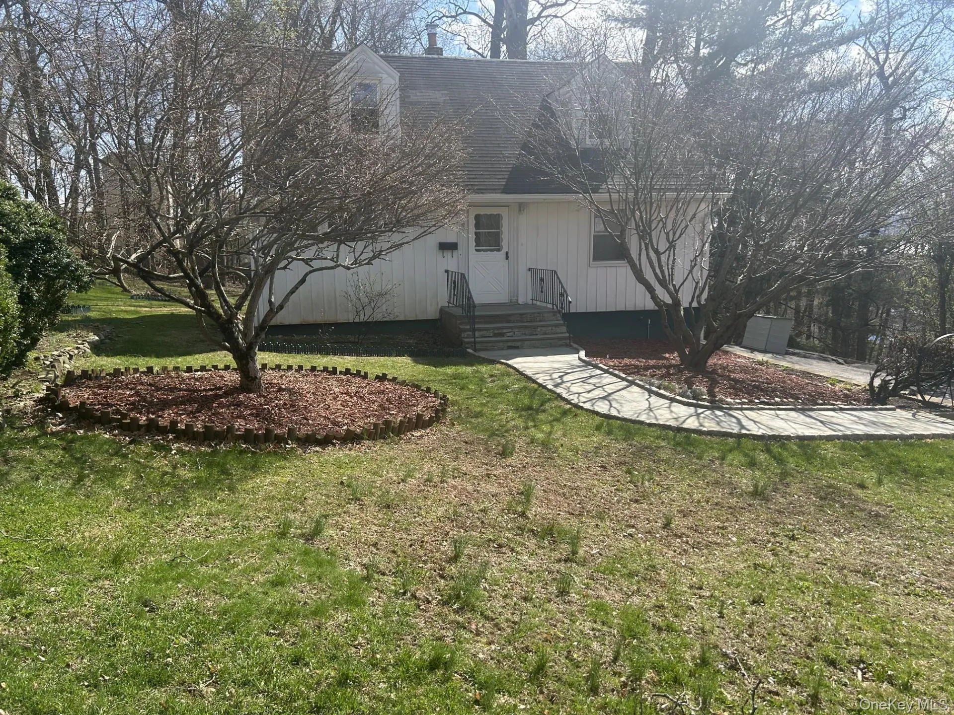 8 Ridge Street, Mount Pleasant, NY, 4 Bedrooms Bedrooms, 7 Rooms Rooms,3 BathroomsBathrooms,Residential Lease,For Rent,Ridge,0,1027030 8 Ridge Street, Mount Pleasant, NY, 4 Bedrooms Bedrooms, 7 Rooms Rooms,3 BathroomsBathrooms,Residential Lease,For Rent,Ridge,0,1027030