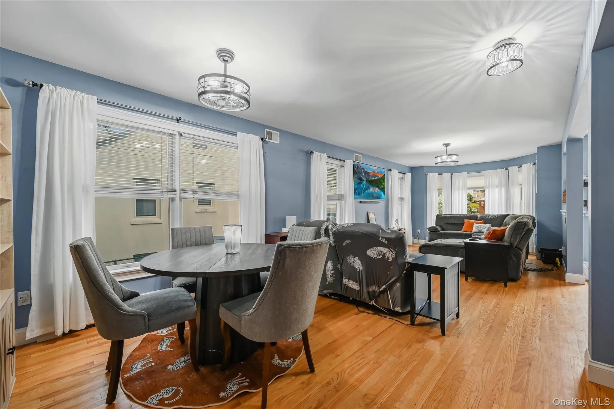 31 Schreiber Street, Orangetown, NY, 3 Bedrooms Bedrooms, 7 Rooms Rooms,2 BathroomsBathrooms,Residential,For Rent,Schreiber,0,1027034 31 Schreiber Street, Orangetown, NY, 3 Bedrooms Bedrooms, 7 Rooms Rooms,2 BathroomsBathrooms,Residential,For Rent,Schreiber,0,1027034