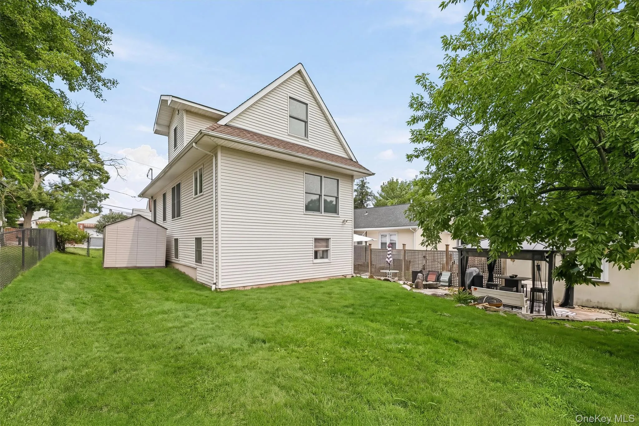 31 Schreiber Street, Orangetown, NY, 3 Bedrooms Bedrooms, 7 Rooms Rooms,2 BathroomsBathrooms,Residential,For Rent,Schreiber,0,1027034 31 Schreiber Street, Orangetown, NY, 3 Bedrooms Bedrooms, 7 Rooms Rooms,2 BathroomsBathrooms,Residential,For Rent,Schreiber,0,1027034