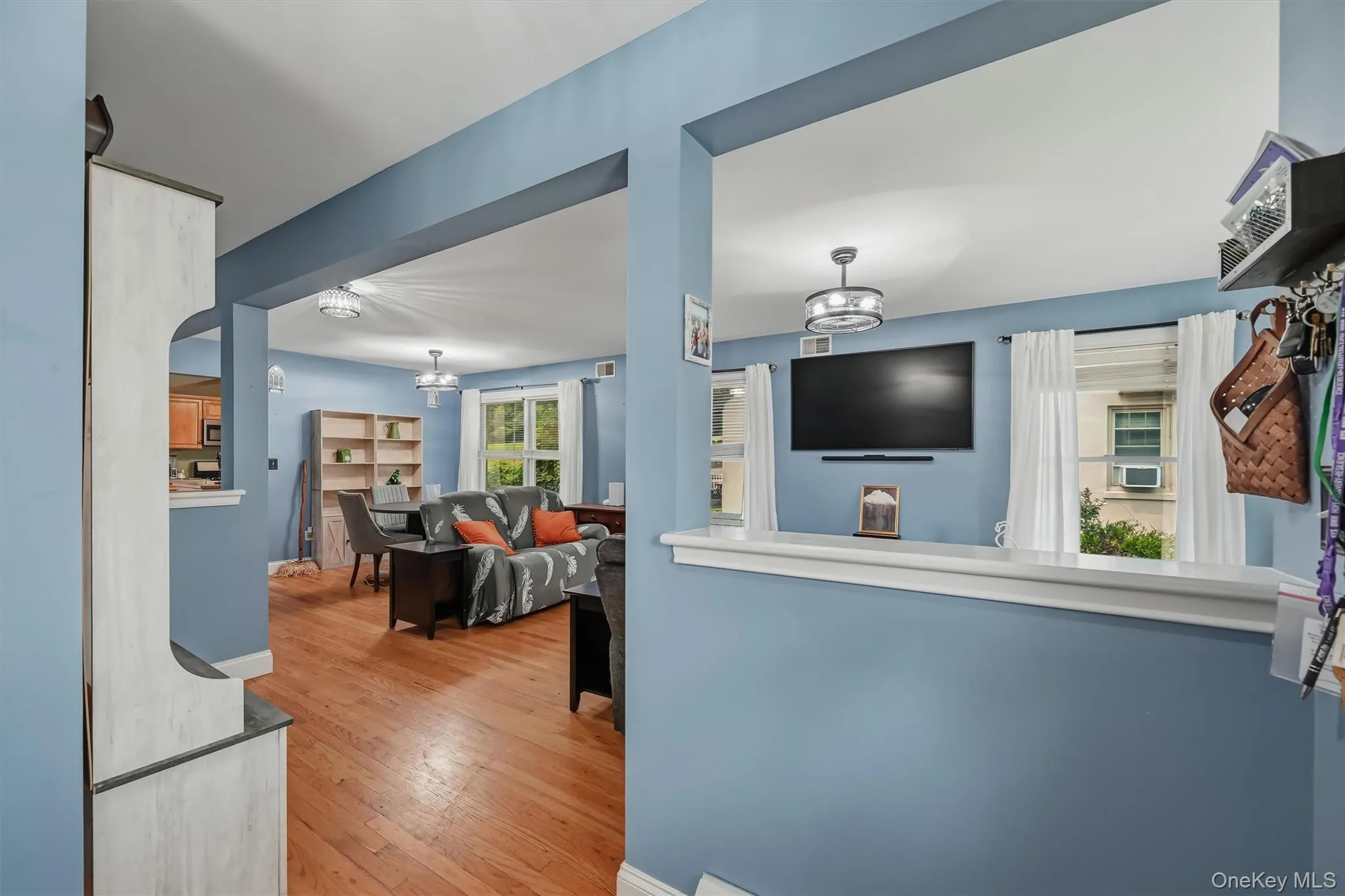 31 Schreiber Street, Orangetown, NY, 3 Bedrooms Bedrooms, 7 Rooms Rooms,2 BathroomsBathrooms,Residential,For Rent,Schreiber,0,1027034 31 Schreiber Street, Orangetown, NY, 3 Bedrooms Bedrooms, 7 Rooms Rooms,2 BathroomsBathrooms,Residential,For Rent,Schreiber,0,1027034