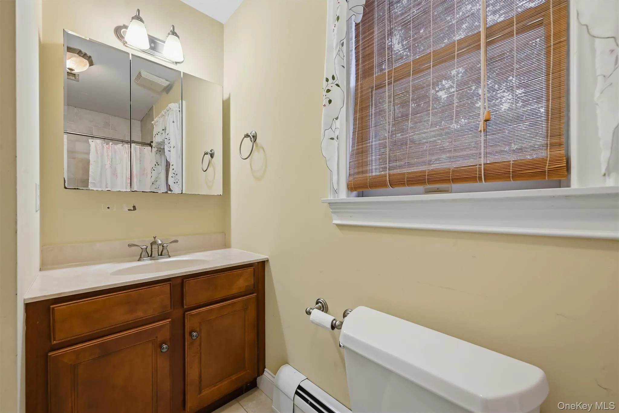 31 Schreiber Street, Orangetown, NY, 3 Bedrooms Bedrooms, 7 Rooms Rooms,2 BathroomsBathrooms,Residential,For Rent,Schreiber,0,1027034 31 Schreiber Street, Orangetown, NY, 3 Bedrooms Bedrooms, 7 Rooms Rooms,2 BathroomsBathrooms,Residential,For Rent,Schreiber,0,1027034