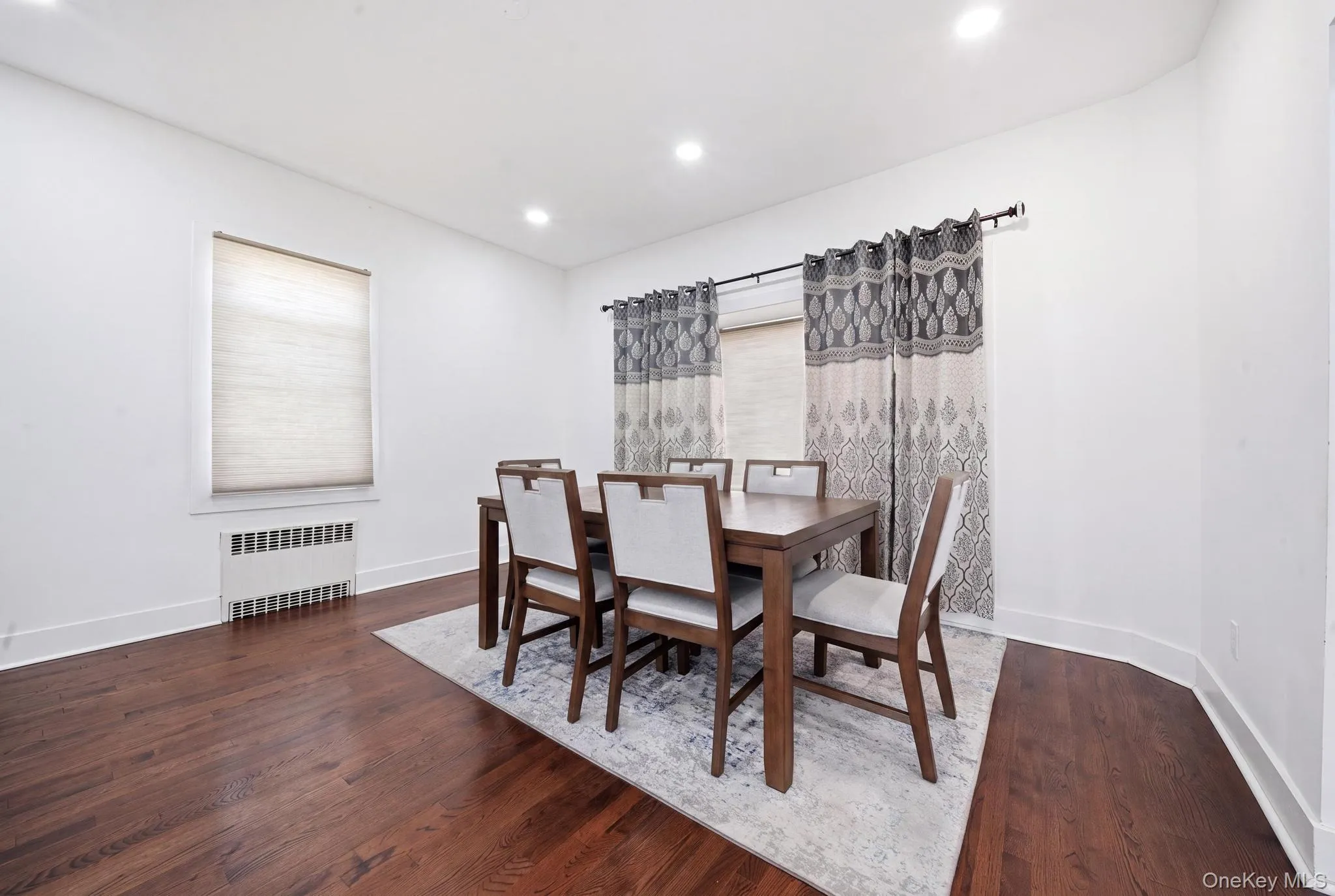 810 Wallace Avenue, Hempstead, NY, 4 Bedrooms Bedrooms, 10 Rooms Rooms,3 BathroomsBathrooms,Residential,For Rent,Wallace,0,1027035 810 Wallace Avenue, Hempstead, NY, 4 Bedrooms Bedrooms, 10 Rooms Rooms,3 BathroomsBathrooms,Residential,For Rent,Wallace,0,1027035