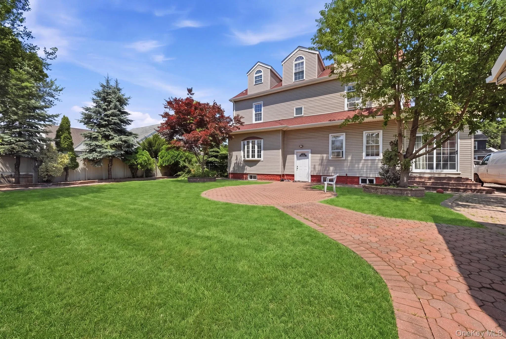 810 Wallace Avenue, Hempstead, NY, 4 Bedrooms Bedrooms, 10 Rooms Rooms,3 BathroomsBathrooms,Residential,For Rent,Wallace,0,1027035 810 Wallace Avenue, Hempstead, NY, 4 Bedrooms Bedrooms, 10 Rooms Rooms,3 BathroomsBathrooms,Residential,For Rent,Wallace,0,1027035