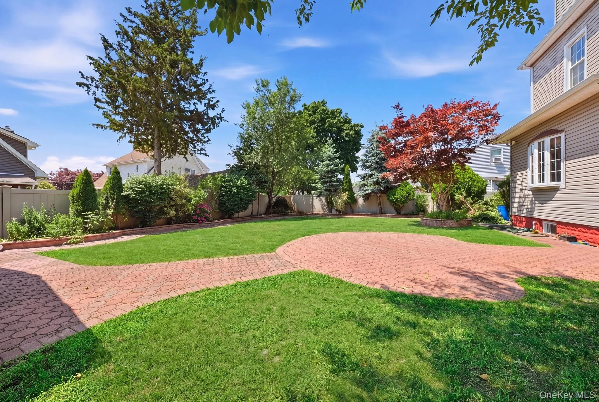 810 Wallace Avenue, Hempstead, NY, 4 Bedrooms Bedrooms, 10 Rooms Rooms,3 BathroomsBathrooms,Residential,For Rent,Wallace,0,1027035 810 Wallace Avenue, Hempstead, NY, 4 Bedrooms Bedrooms, 10 Rooms Rooms,3 BathroomsBathrooms,Residential,For Rent,Wallace,0,1027035