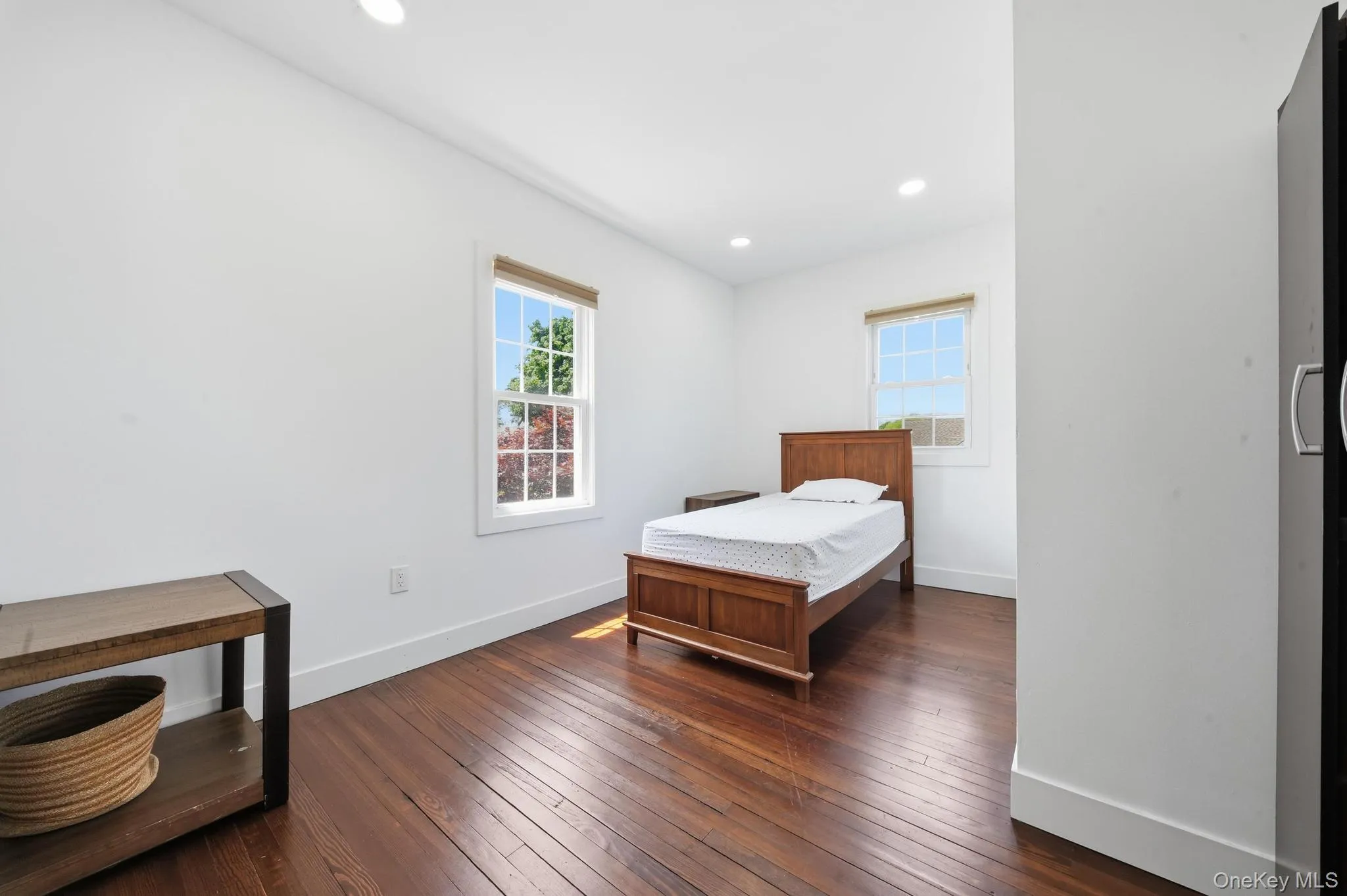 810 Wallace Avenue, Hempstead, NY, 4 Bedrooms Bedrooms, 10 Rooms Rooms,3 BathroomsBathrooms,Residential,For Rent,Wallace,0,1027035 810 Wallace Avenue, Hempstead, NY, 4 Bedrooms Bedrooms, 10 Rooms Rooms,3 BathroomsBathrooms,Residential,For Rent,Wallace,0,1027035