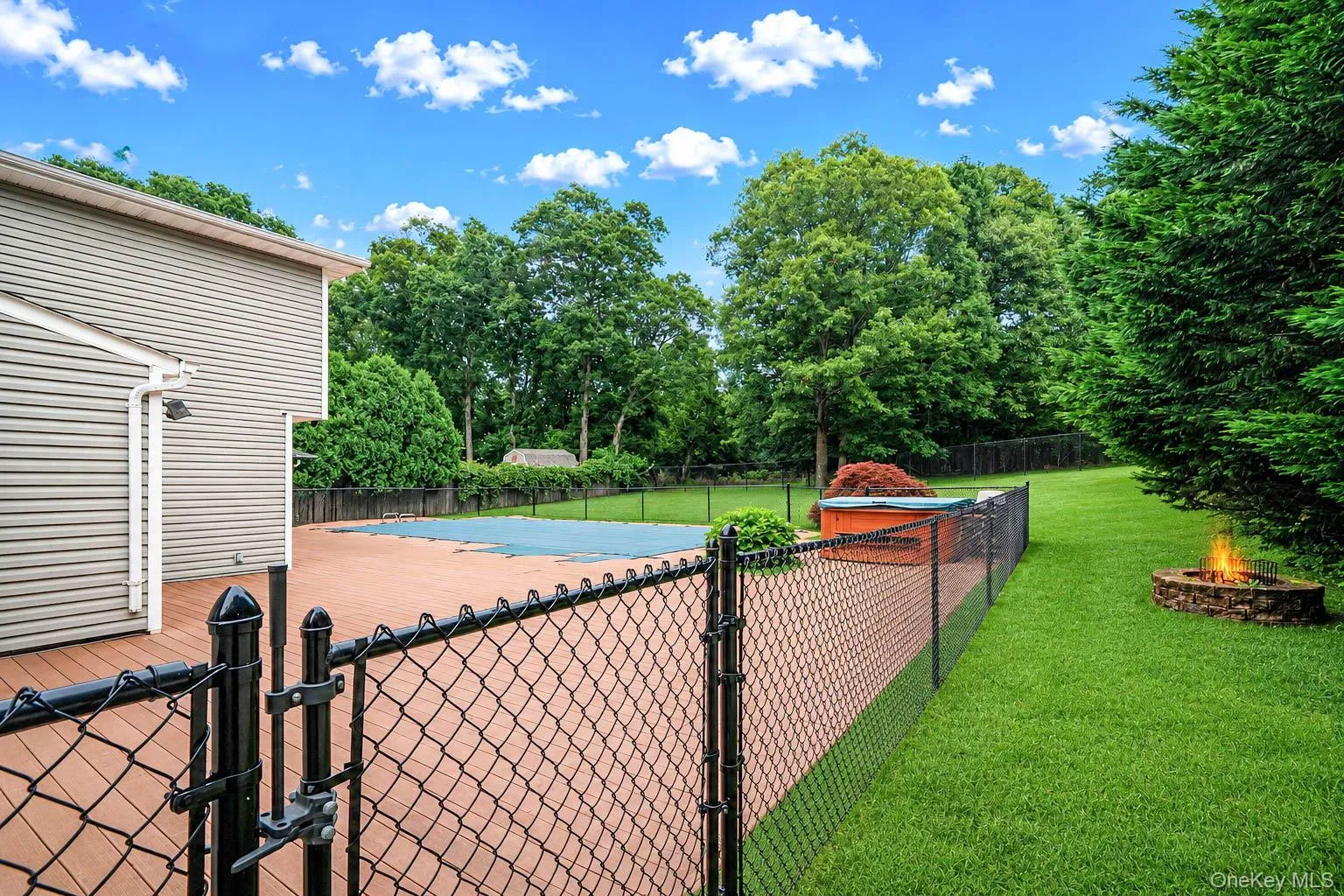 35 Scout Trail, Brookhaven, NY, 4 Bedrooms Bedrooms, 8 Rooms Rooms,3 BathroomsBathrooms,Residential,For Rent,Scout,0,1027036 35 Scout Trail, Brookhaven, NY, 4 Bedrooms Bedrooms, 8 Rooms Rooms,3 BathroomsBathrooms,Residential,For Rent,Scout,0,1027036