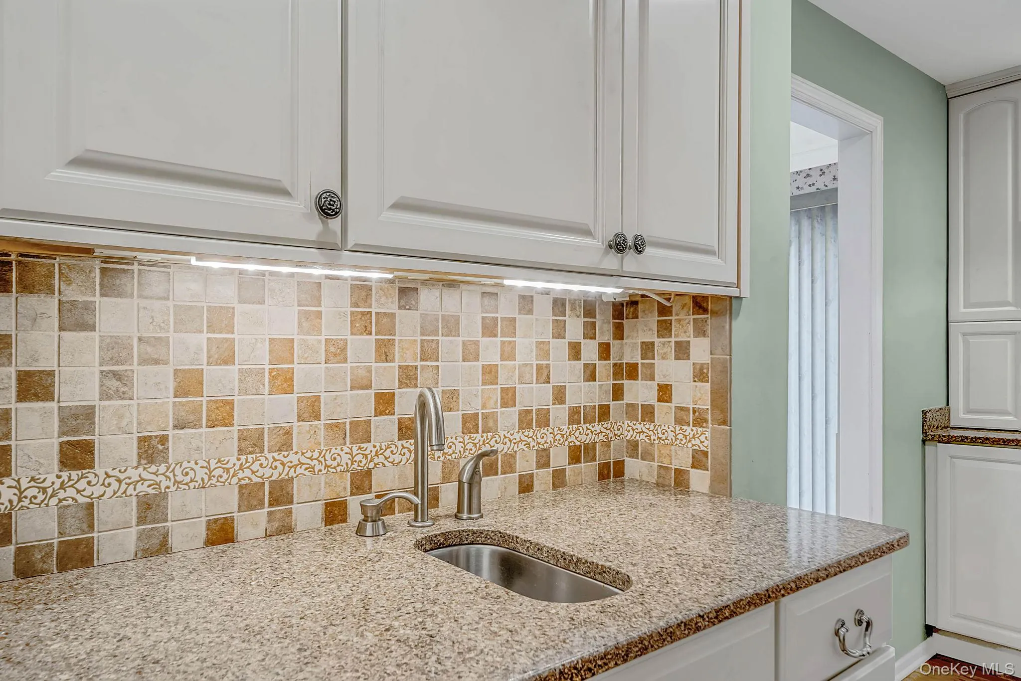 35 Scout Trail, Brookhaven, NY, 4 Bedrooms Bedrooms, 8 Rooms Rooms,3 BathroomsBathrooms,Residential,For Rent,Scout,0,1027036 35 Scout Trail, Brookhaven, NY, 4 Bedrooms Bedrooms, 8 Rooms Rooms,3 BathroomsBathrooms,Residential,For Rent,Scout,0,1027036