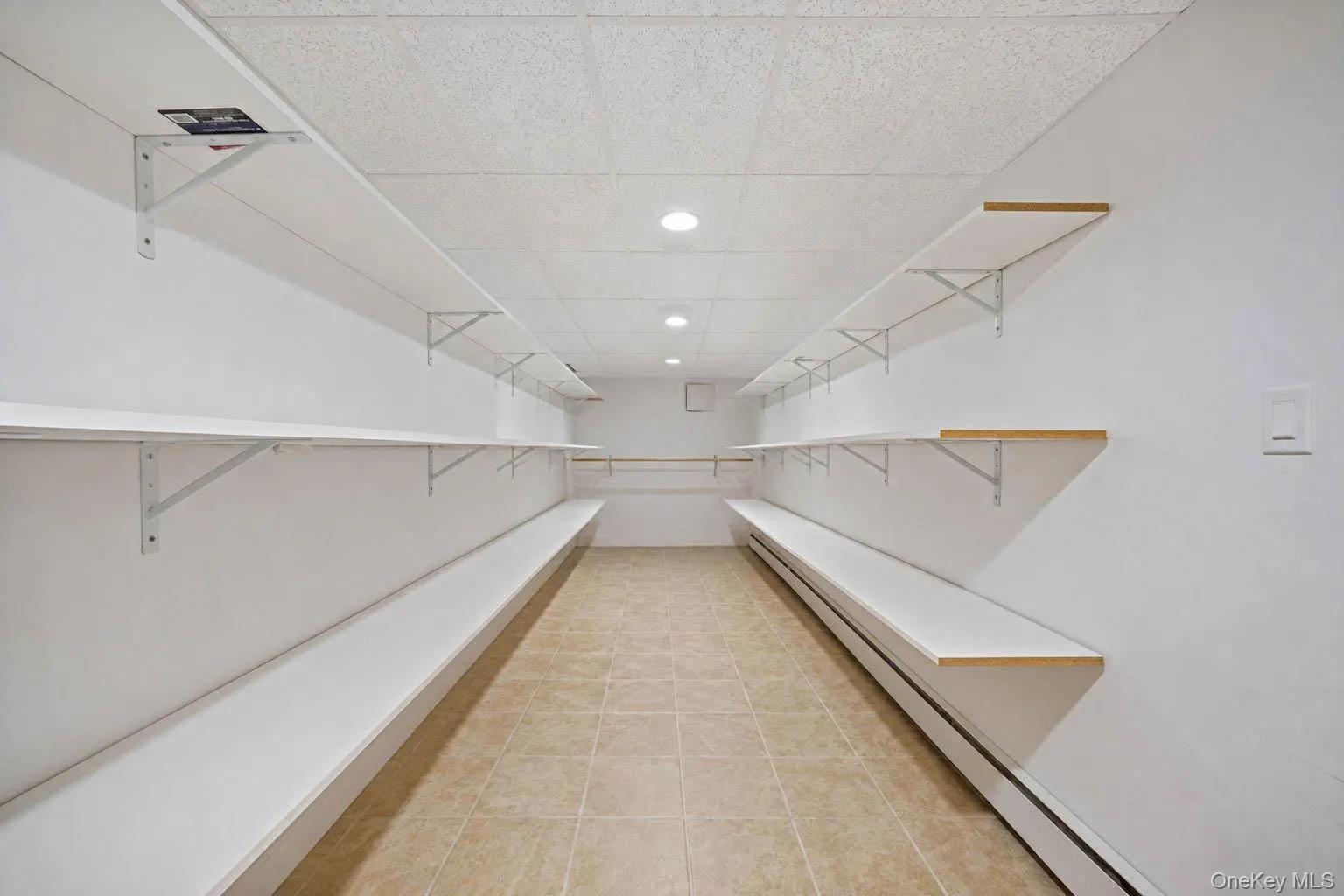 35 Scout Trail, Brookhaven, NY, 4 Bedrooms Bedrooms, 8 Rooms Rooms,3 BathroomsBathrooms,Residential,For Rent,Scout,0,1027036 35 Scout Trail, Brookhaven, NY, 4 Bedrooms Bedrooms, 8 Rooms Rooms,3 BathroomsBathrooms,Residential,For Rent,Scout,0,1027036