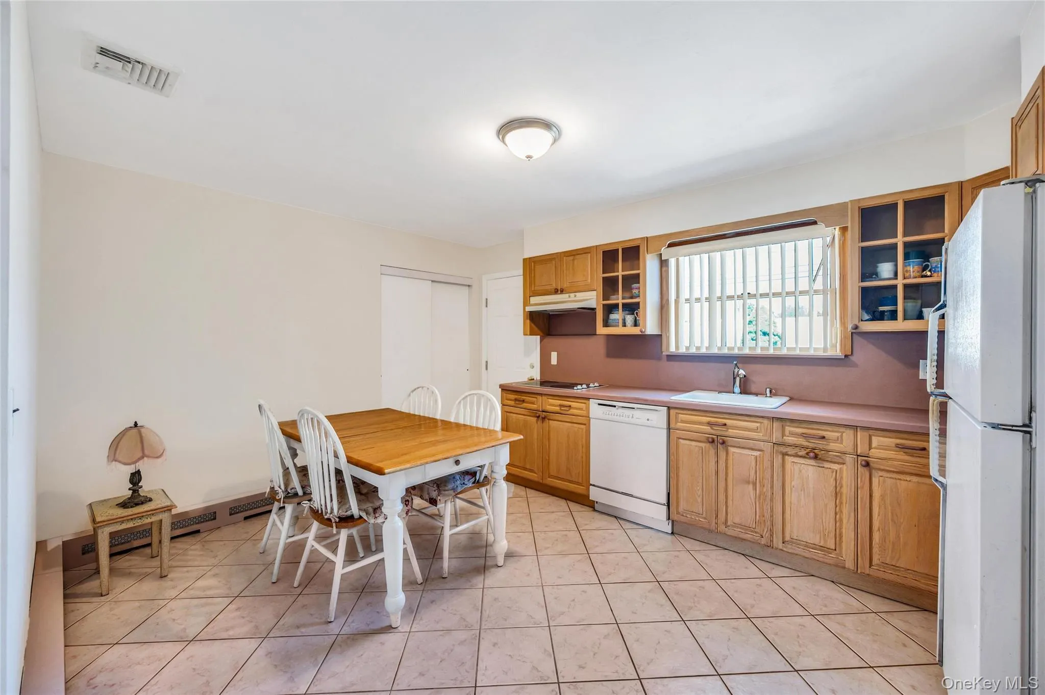 12 Sagebrush Lane, Smithtown, NY, 4 Bedrooms Bedrooms, 8 Rooms Rooms,1 BathroomBathrooms,Residential,For Rent,Sagebrush,0,1027037 12 Sagebrush Lane, Smithtown, NY, 4 Bedrooms Bedrooms, 8 Rooms Rooms,1 BathroomBathrooms,Residential,For Rent,Sagebrush,0,1027037