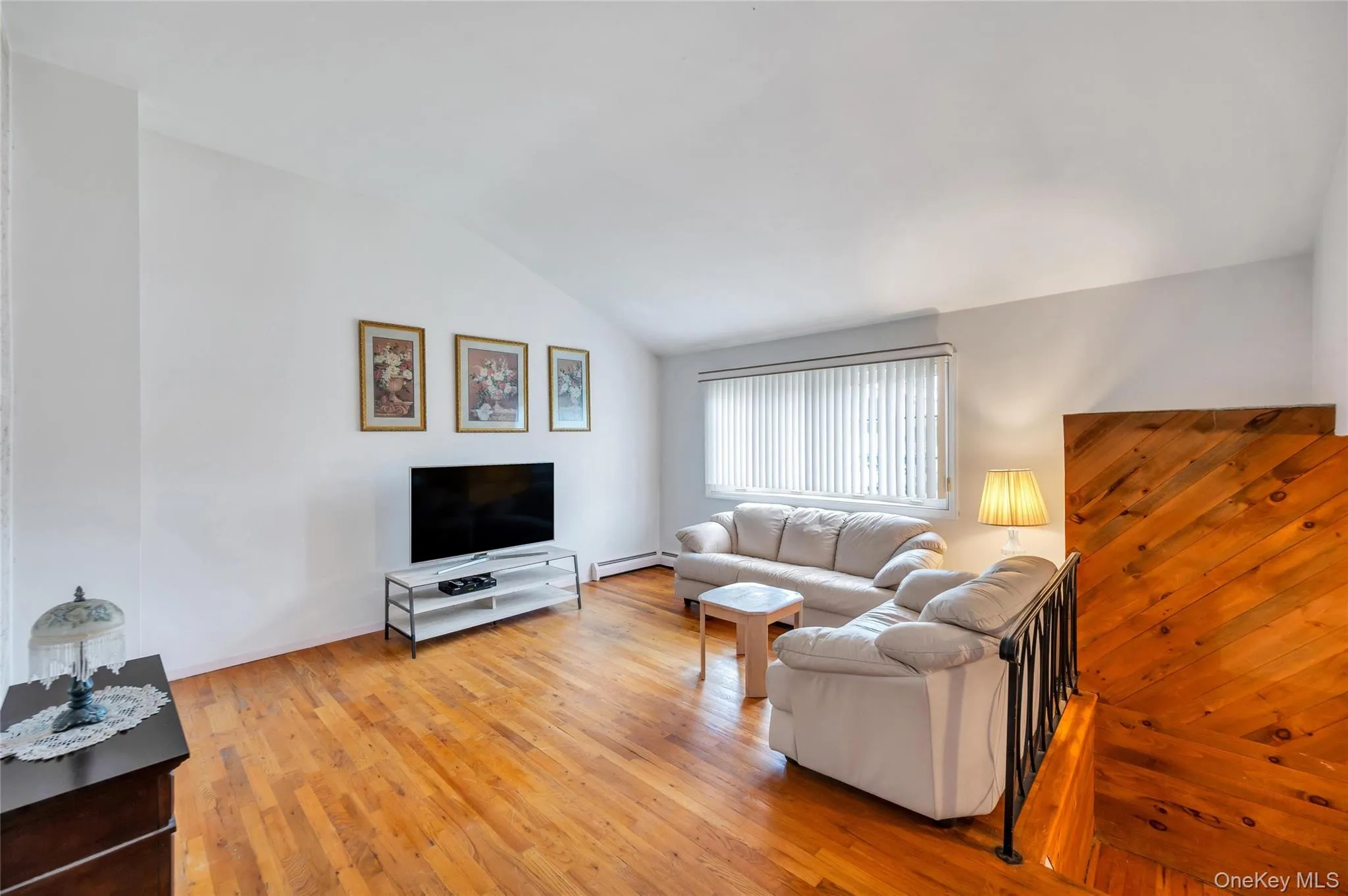 12 Sagebrush Lane, Smithtown, NY, 4 Bedrooms Bedrooms, 8 Rooms Rooms,1 BathroomBathrooms,Residential,For Rent,Sagebrush,0,1027037 12 Sagebrush Lane, Smithtown, NY, 4 Bedrooms Bedrooms, 8 Rooms Rooms,1 BathroomBathrooms,Residential,For Rent,Sagebrush,0,1027037