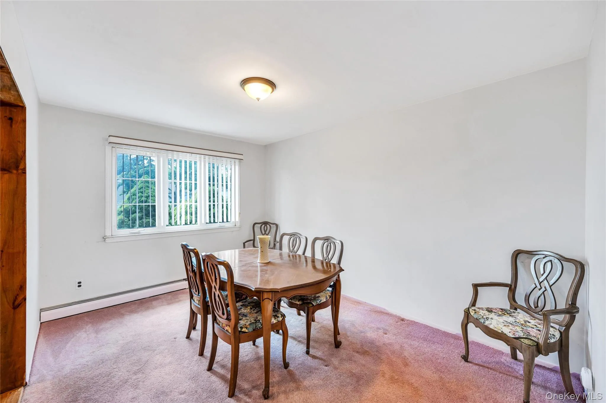 12 Sagebrush Lane, Smithtown, NY, 4 Bedrooms Bedrooms, 8 Rooms Rooms,1 BathroomBathrooms,Residential,For Rent,Sagebrush,0,1027037 12 Sagebrush Lane, Smithtown, NY, 4 Bedrooms Bedrooms, 8 Rooms Rooms,1 BathroomBathrooms,Residential,For Rent,Sagebrush,0,1027037