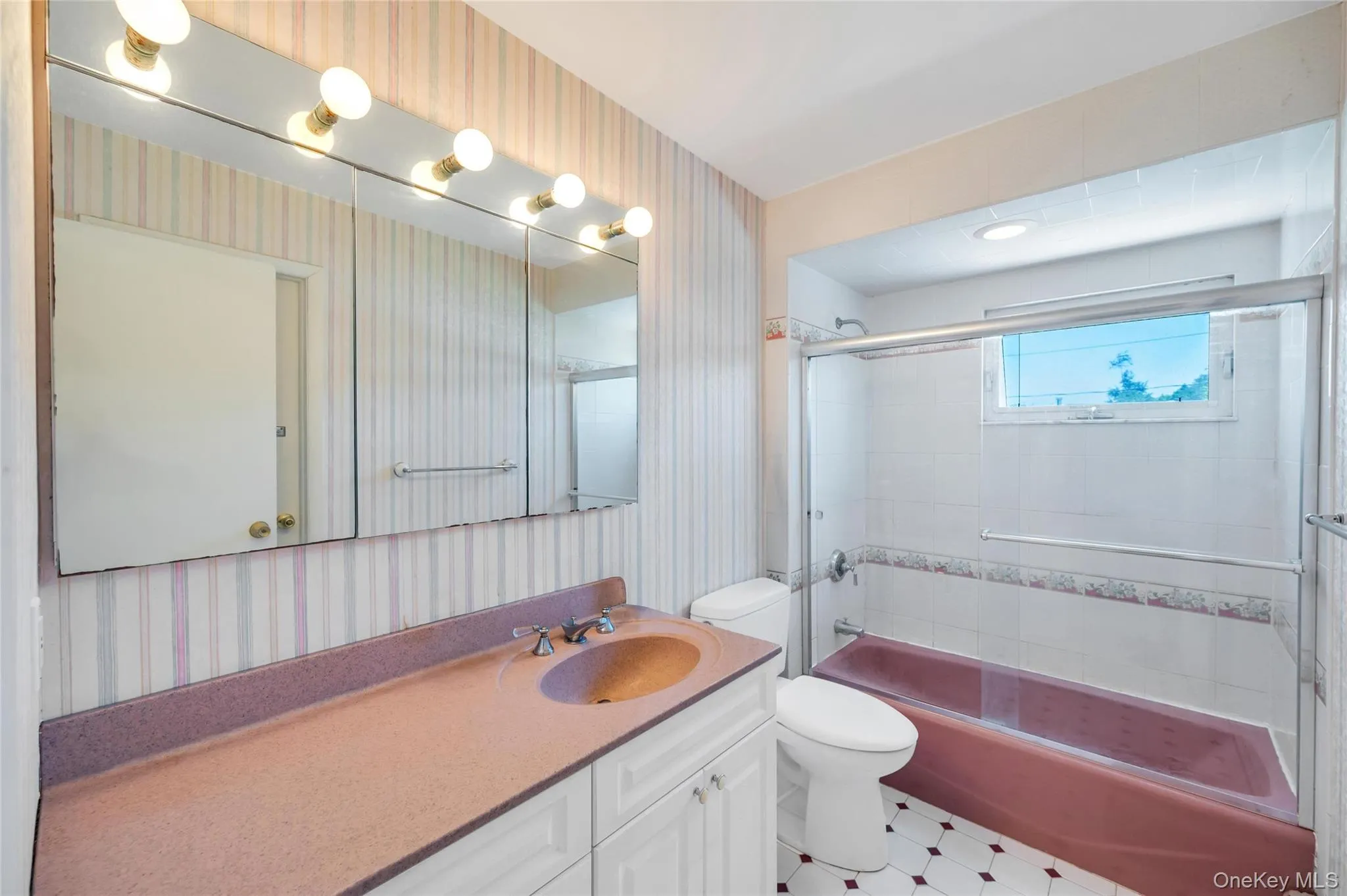 12 Sagebrush Lane, Smithtown, NY, 4 Bedrooms Bedrooms, 8 Rooms Rooms,1 BathroomBathrooms,Residential,For Rent,Sagebrush,0,1027037 12 Sagebrush Lane, Smithtown, NY, 4 Bedrooms Bedrooms, 8 Rooms Rooms,1 BathroomBathrooms,Residential,For Rent,Sagebrush,0,1027037