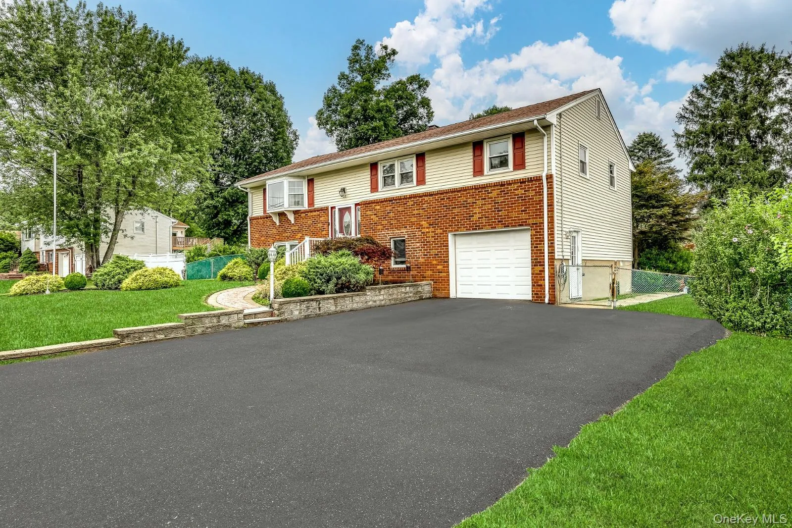 55 Maple Drive, Stony Point, NY, 4 Bedrooms Bedrooms, 11 Rooms Rooms,2 BathroomsBathrooms,Residential,For Rent,Maple,0,1027043 55 Maple Drive, Stony Point, NY, 4 Bedrooms Bedrooms, 11 Rooms Rooms,2 BathroomsBathrooms,Residential,For Rent,Maple,0,1027043