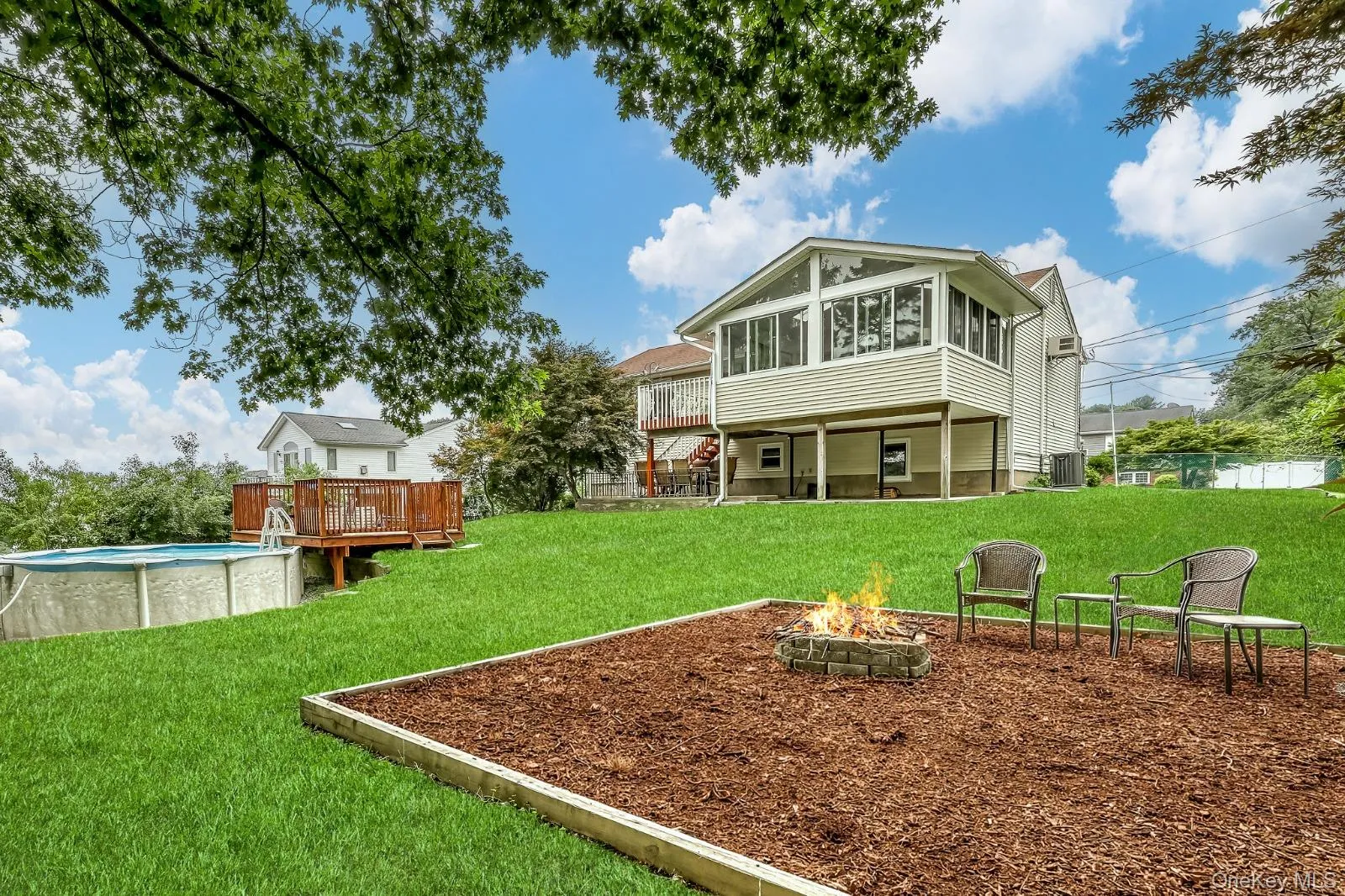 55 Maple Drive, Stony Point, NY, 4 Bedrooms Bedrooms, 11 Rooms Rooms,2 BathroomsBathrooms,Residential,For Rent,Maple,0,1027043 55 Maple Drive, Stony Point, NY, 4 Bedrooms Bedrooms, 11 Rooms Rooms,2 BathroomsBathrooms,Residential,For Rent,Maple,0,1027043