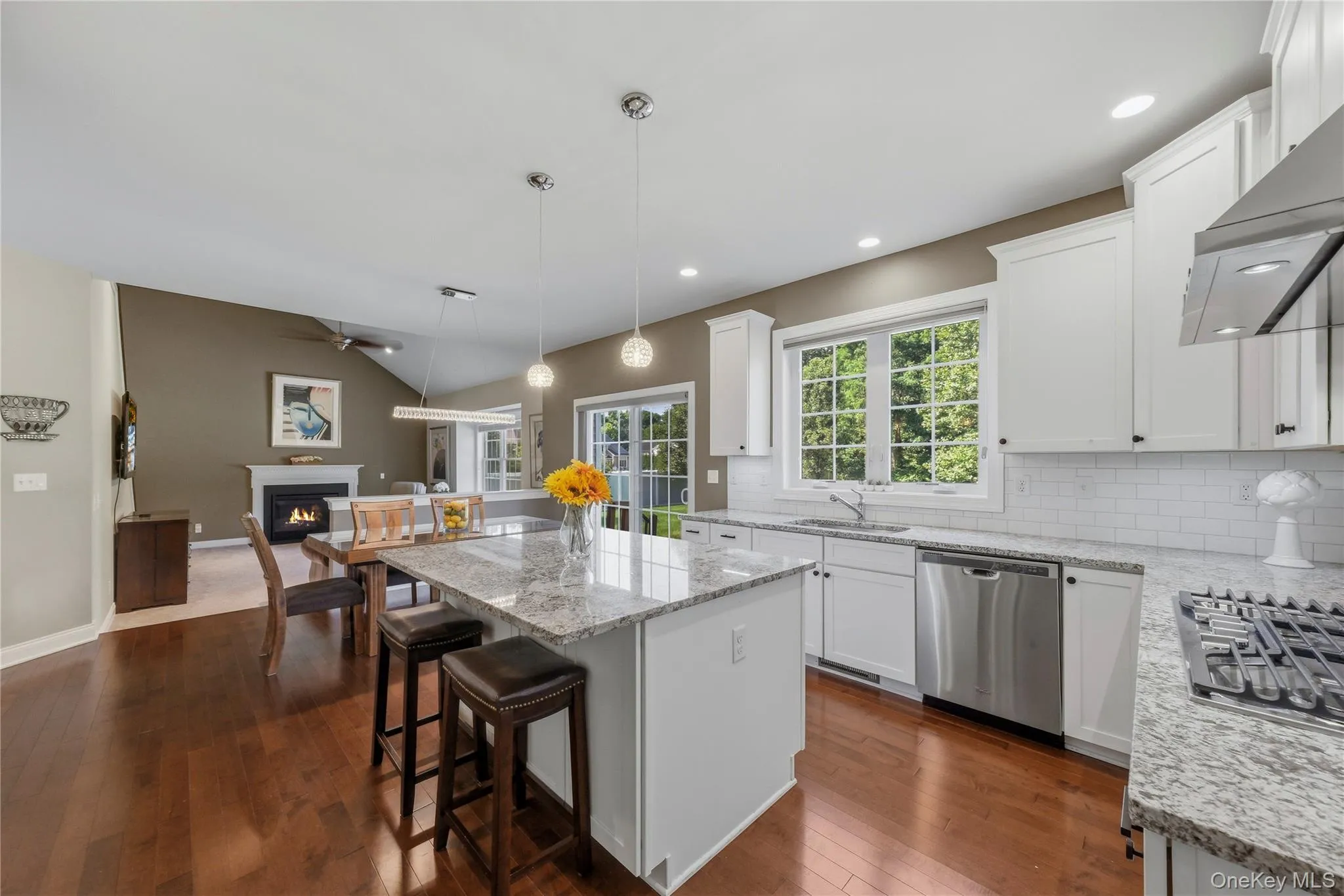 2 Chestnut Street, East Fishkill, NY, 4 Bedrooms Bedrooms, 11 Rooms Rooms,2 BathroomsBathrooms,Residential,For Rent,Chestnut,0,1027044 2 Chestnut Street, East Fishkill, NY, 4 Bedrooms Bedrooms, 11 Rooms Rooms,2 BathroomsBathrooms,Residential,For Rent,Chestnut,0,1027044