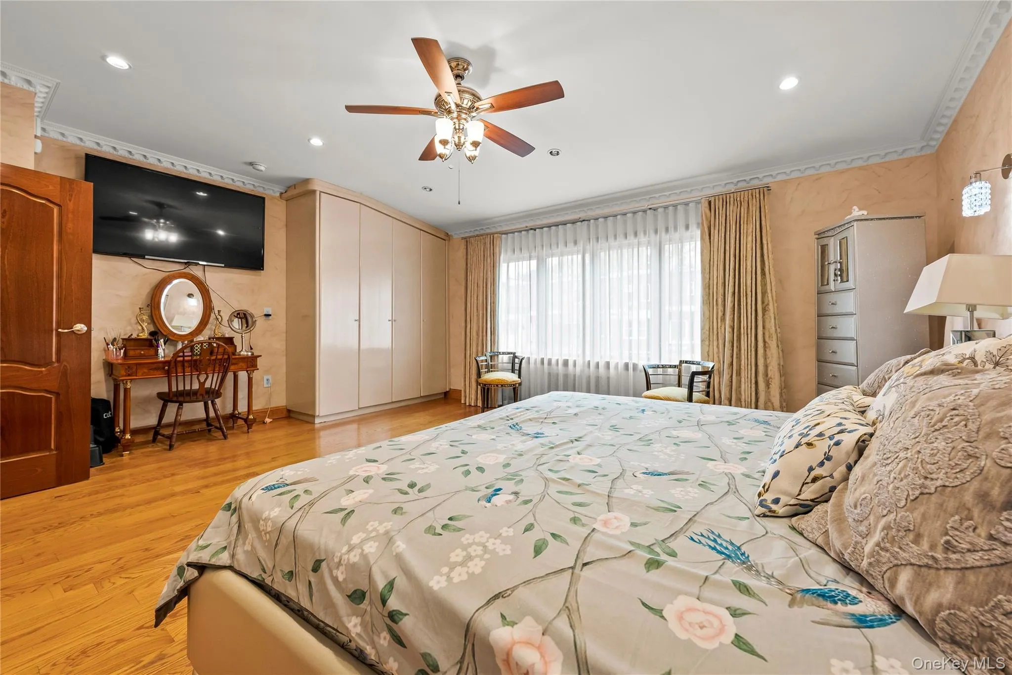 108-42 64th Road, New York, NY, 3 Bedrooms Bedrooms, 7 Rooms Rooms,2 BathroomsBathrooms,Residential,For Rent,64th,0,1027048 108-42 64th Road, New York, NY, 3 Bedrooms Bedrooms, 7 Rooms Rooms,2 BathroomsBathrooms,Residential,For Rent,64th,0,1027048