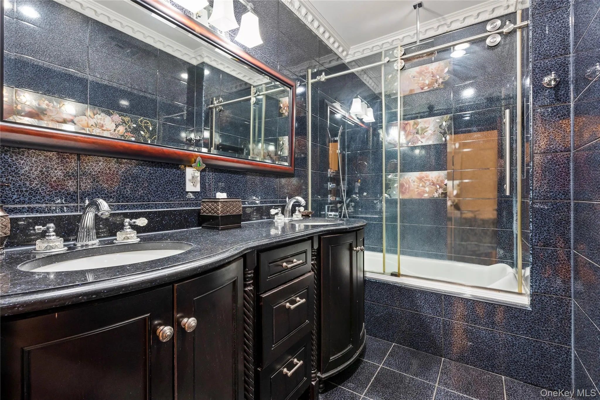 108-42 64th Road, New York, NY, 3 Bedrooms Bedrooms, 7 Rooms Rooms,2 BathroomsBathrooms,Residential,For Rent,64th,0,1027048 108-42 64th Road, New York, NY, 3 Bedrooms Bedrooms, 7 Rooms Rooms,2 BathroomsBathrooms,Residential,For Rent,64th,0,1027048