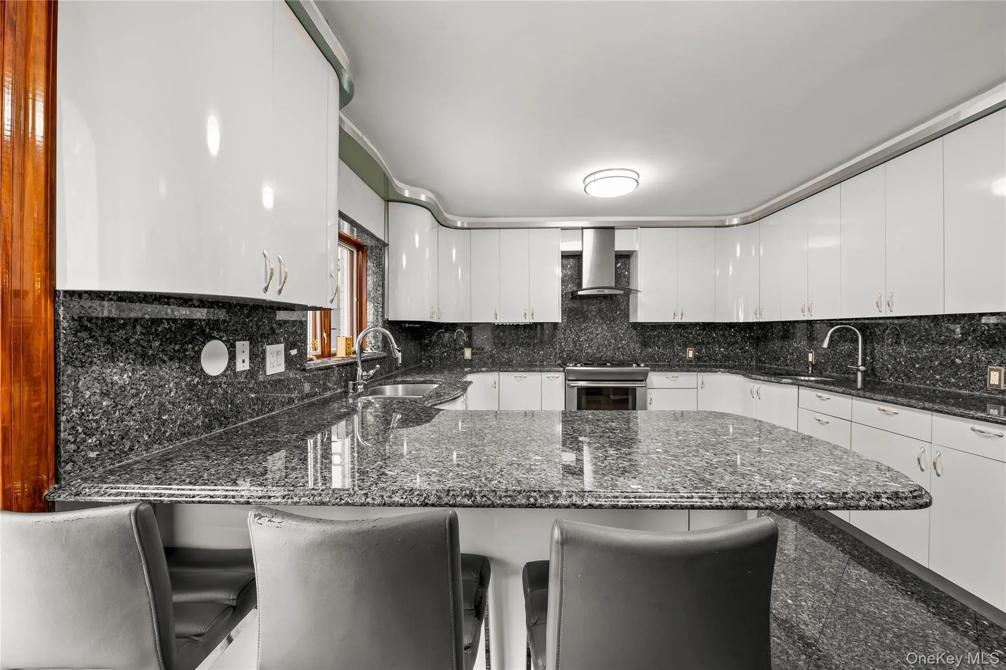 108-42 64th Road, New York, NY, 3 Bedrooms Bedrooms, 7 Rooms Rooms,2 BathroomsBathrooms,Residential,For Rent,64th,0,1027048 108-42 64th Road, New York, NY, 3 Bedrooms Bedrooms, 7 Rooms Rooms,2 BathroomsBathrooms,Residential,For Rent,64th,0,1027048