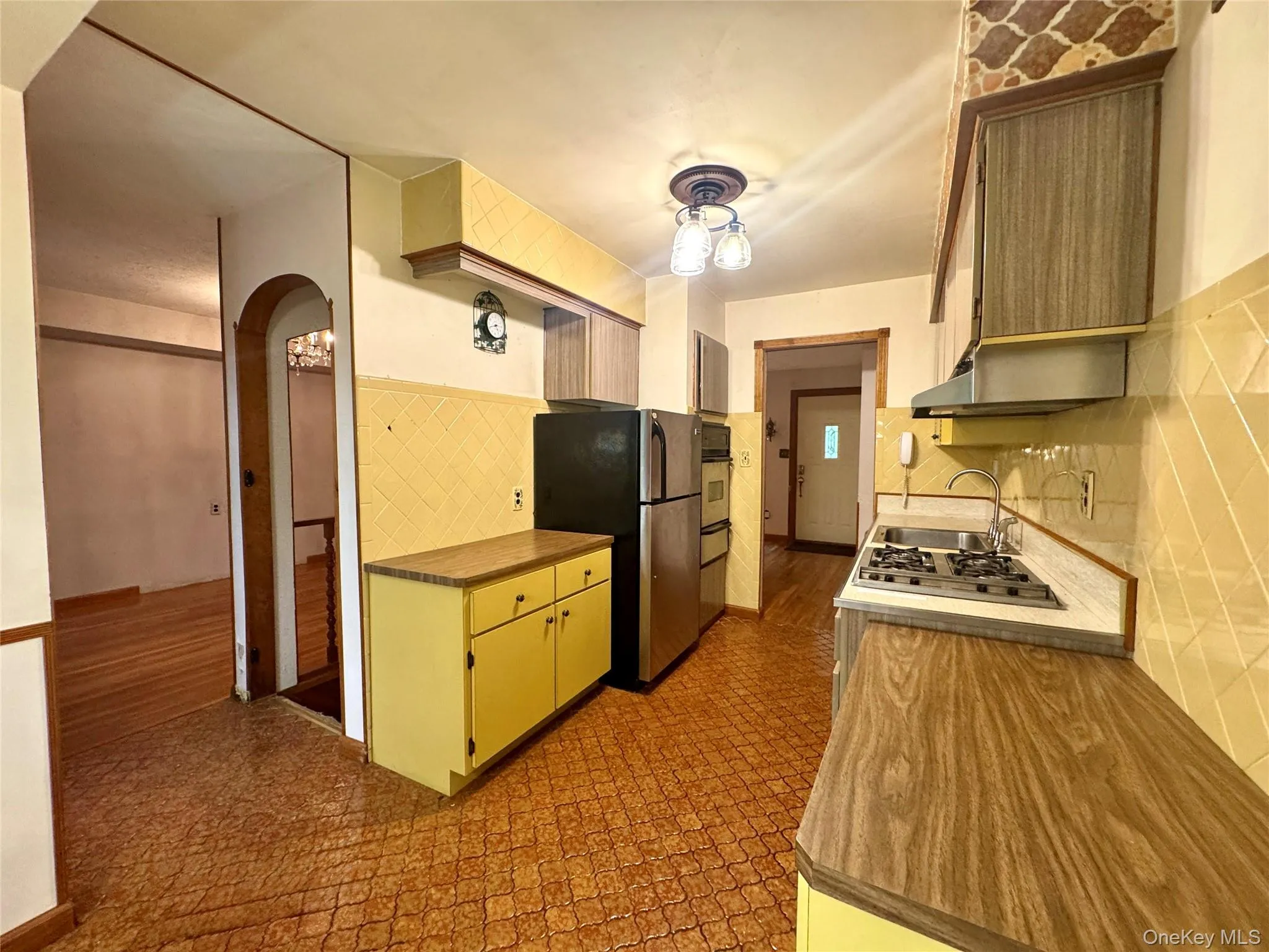 28 Euclid Avenue, Huntington, NY, 3 Bedrooms Bedrooms, 6 Rooms Rooms,2 BathroomsBathrooms,Residential,For Rent,Euclid,0,1027062 28 Euclid Avenue, Huntington, NY, 3 Bedrooms Bedrooms, 6 Rooms Rooms,2 BathroomsBathrooms,Residential,For Rent,Euclid,0,1027062