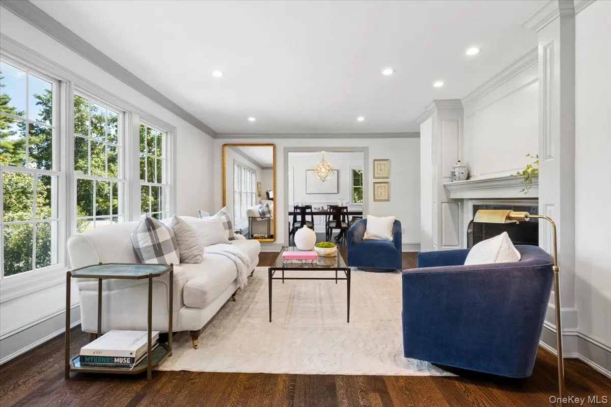 8 Lyons Place, Mamaroneck, NY, 4 Bedrooms Bedrooms, 8 Rooms Rooms,3 BathroomsBathrooms,Residential,For Rent,Lyons,0,1027067 8 Lyons Place, Mamaroneck, NY, 4 Bedrooms Bedrooms, 8 Rooms Rooms,3 BathroomsBathrooms,Residential,For Rent,Lyons,0,1027067