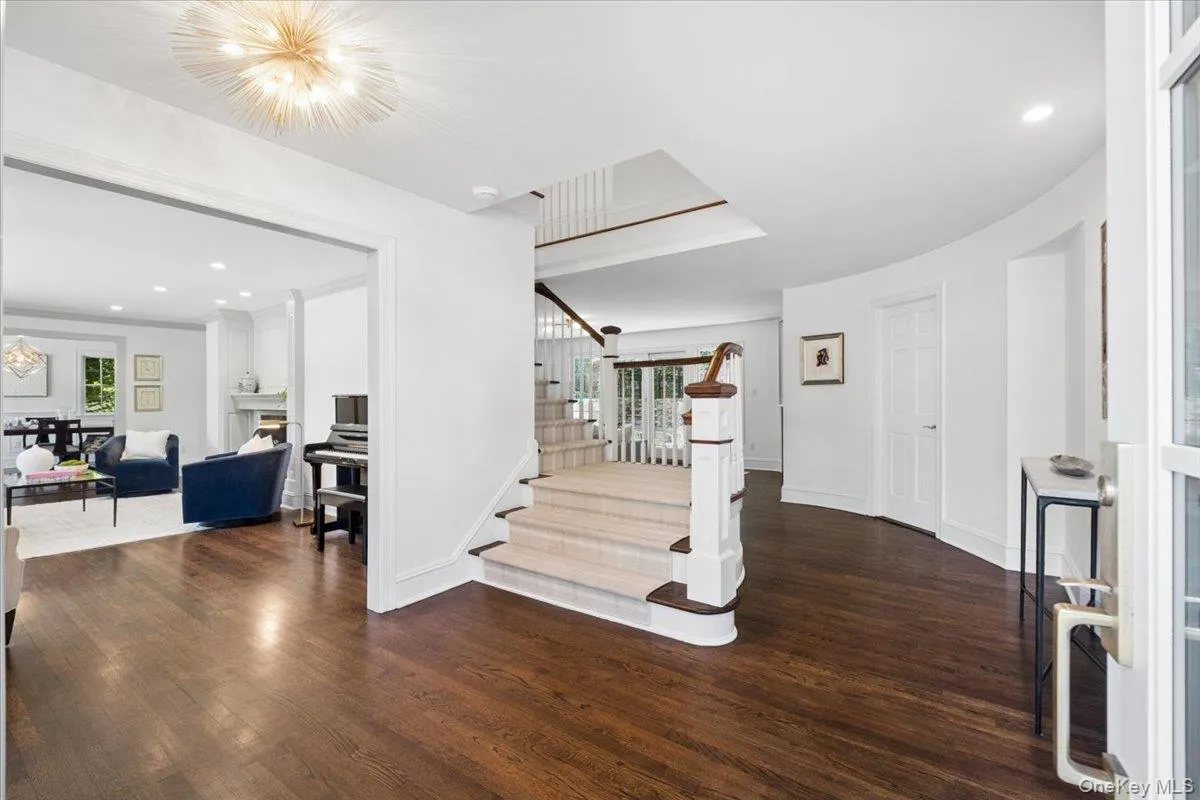 8 Lyons Place, Mamaroneck, NY, 4 Bedrooms Bedrooms, 8 Rooms Rooms,3 BathroomsBathrooms,Residential,For Rent,Lyons,0,1027067 8 Lyons Place, Mamaroneck, NY, 4 Bedrooms Bedrooms, 8 Rooms Rooms,3 BathroomsBathrooms,Residential,For Rent,Lyons,0,1027067