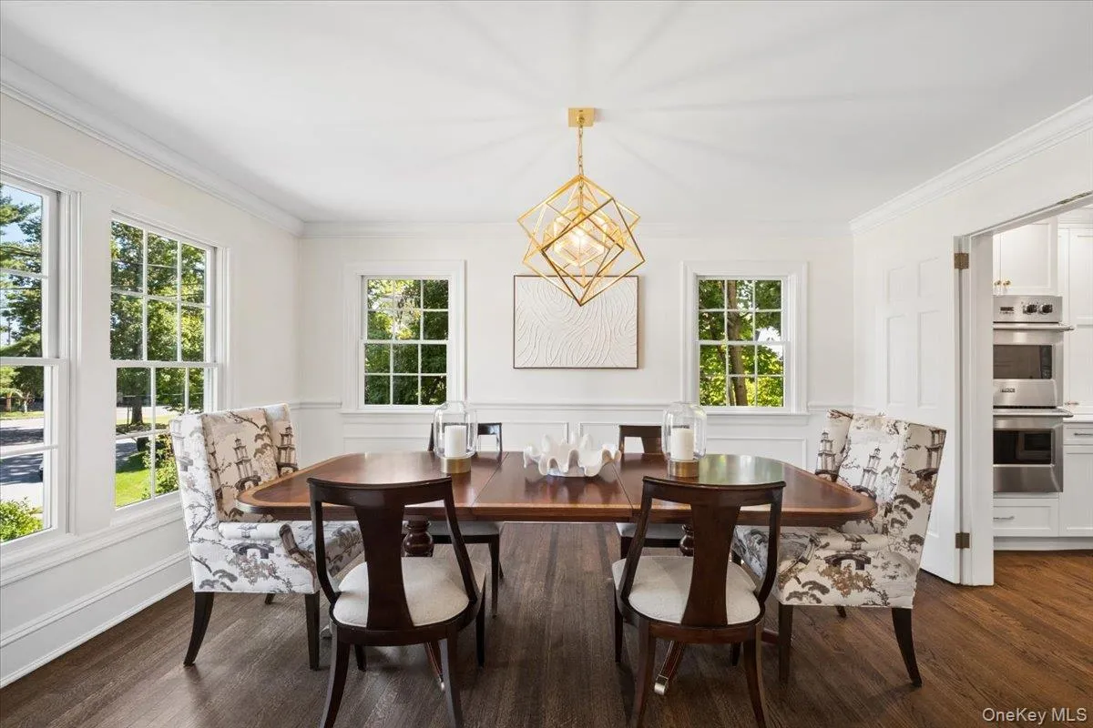 8 Lyons Place, Mamaroneck, NY, 4 Bedrooms Bedrooms, 8 Rooms Rooms,3 BathroomsBathrooms,Residential,For Rent,Lyons,0,1027067 8 Lyons Place, Mamaroneck, NY, 4 Bedrooms Bedrooms, 8 Rooms Rooms,3 BathroomsBathrooms,Residential,For Rent,Lyons,0,1027067