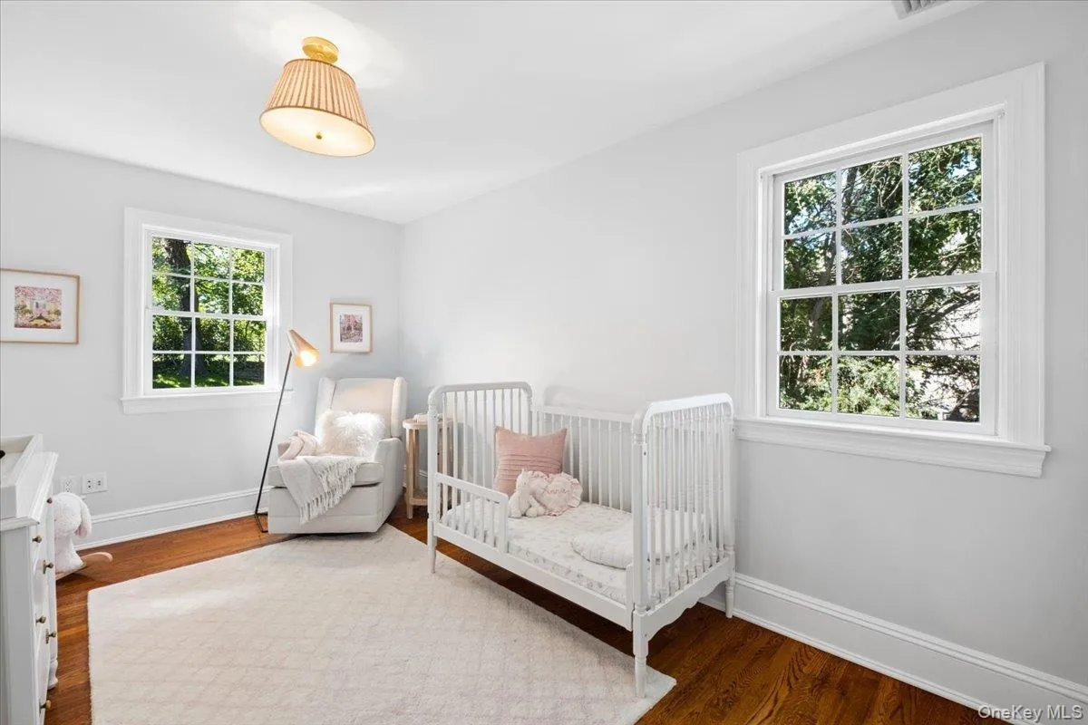 8 Lyons Place, Mamaroneck, NY, 4 Bedrooms Bedrooms, 8 Rooms Rooms,3 BathroomsBathrooms,Residential,For Rent,Lyons,0,1027067 8 Lyons Place, Mamaroneck, NY, 4 Bedrooms Bedrooms, 8 Rooms Rooms,3 BathroomsBathrooms,Residential,For Rent,Lyons,0,1027067