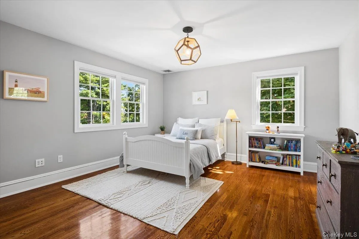 8 Lyons Place, Mamaroneck, NY, 4 Bedrooms Bedrooms, 8 Rooms Rooms,3 BathroomsBathrooms,Residential,For Rent,Lyons,0,1027067 8 Lyons Place, Mamaroneck, NY, 4 Bedrooms Bedrooms, 8 Rooms Rooms,3 BathroomsBathrooms,Residential,For Rent,Lyons,0,1027067