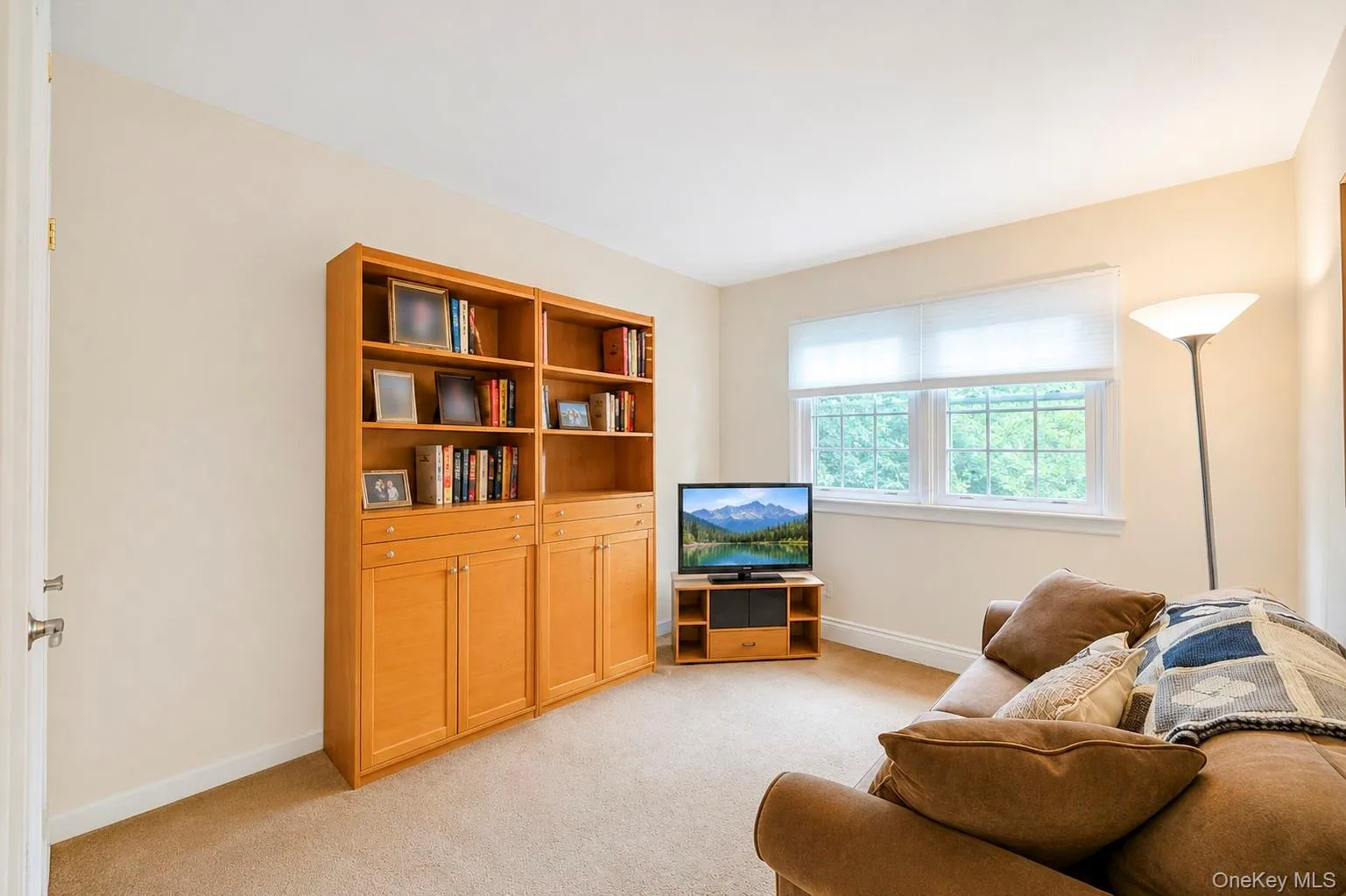 35 Sanford Street, Huntington, NY, 4 Bedrooms Bedrooms, 8 Rooms Rooms,2 BathroomsBathrooms,Residential,For Rent,Sanford,0,1027068 35 Sanford Street, Huntington, NY, 4 Bedrooms Bedrooms, 8 Rooms Rooms,2 BathroomsBathrooms,Residential,For Rent,Sanford,0,1027068