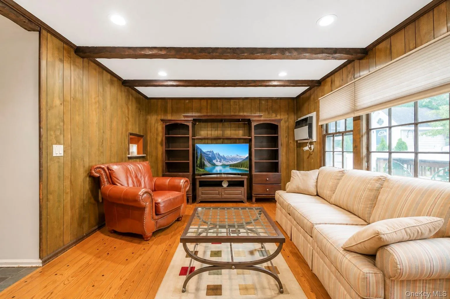 35 Sanford Street, Huntington, NY, 4 Bedrooms Bedrooms, 8 Rooms Rooms,2 BathroomsBathrooms,Residential,For Rent,Sanford,0,1027068 35 Sanford Street, Huntington, NY, 4 Bedrooms Bedrooms, 8 Rooms Rooms,2 BathroomsBathrooms,Residential,For Rent,Sanford,0,1027068