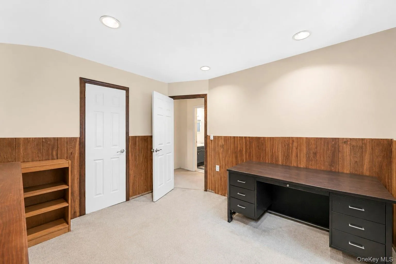 35 Sanford Street, Huntington, NY, 4 Bedrooms Bedrooms, 8 Rooms Rooms,2 BathroomsBathrooms,Residential,For Rent,Sanford,0,1027068 35 Sanford Street, Huntington, NY, 4 Bedrooms Bedrooms, 8 Rooms Rooms,2 BathroomsBathrooms,Residential,For Rent,Sanford,0,1027068