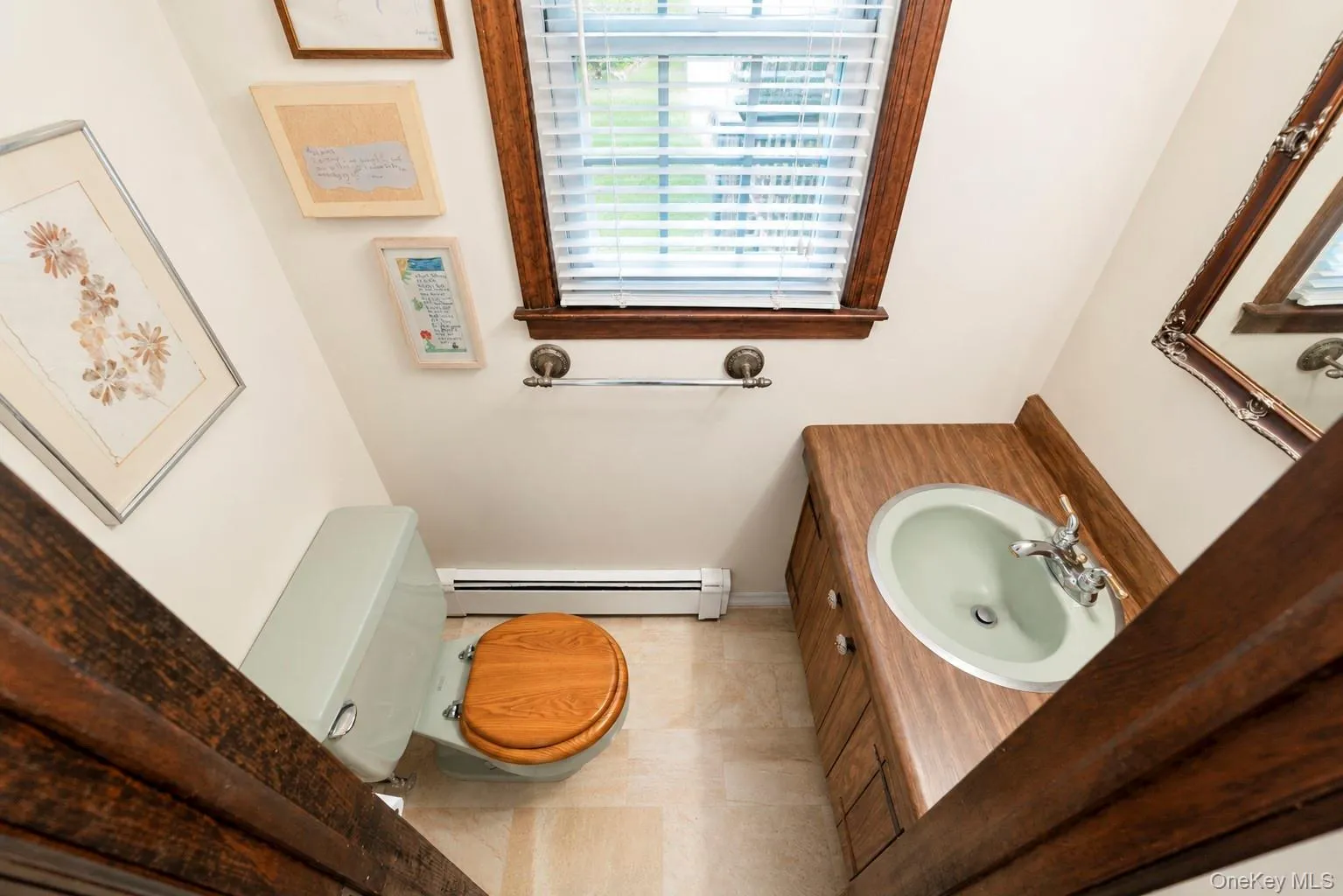 35 Sanford Street, Huntington, NY, 4 Bedrooms Bedrooms, 8 Rooms Rooms,2 BathroomsBathrooms,Residential,For Rent,Sanford,0,1027068 35 Sanford Street, Huntington, NY, 4 Bedrooms Bedrooms, 8 Rooms Rooms,2 BathroomsBathrooms,Residential,For Rent,Sanford,0,1027068