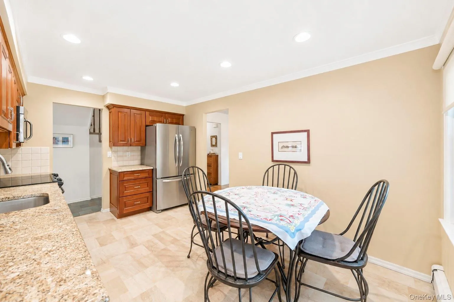 35 Sanford Street, Huntington, NY, 4 Bedrooms Bedrooms, 8 Rooms Rooms,2 BathroomsBathrooms,Residential,For Rent,Sanford,0,1027068 35 Sanford Street, Huntington, NY, 4 Bedrooms Bedrooms, 8 Rooms Rooms,2 BathroomsBathrooms,Residential,For Rent,Sanford,0,1027068