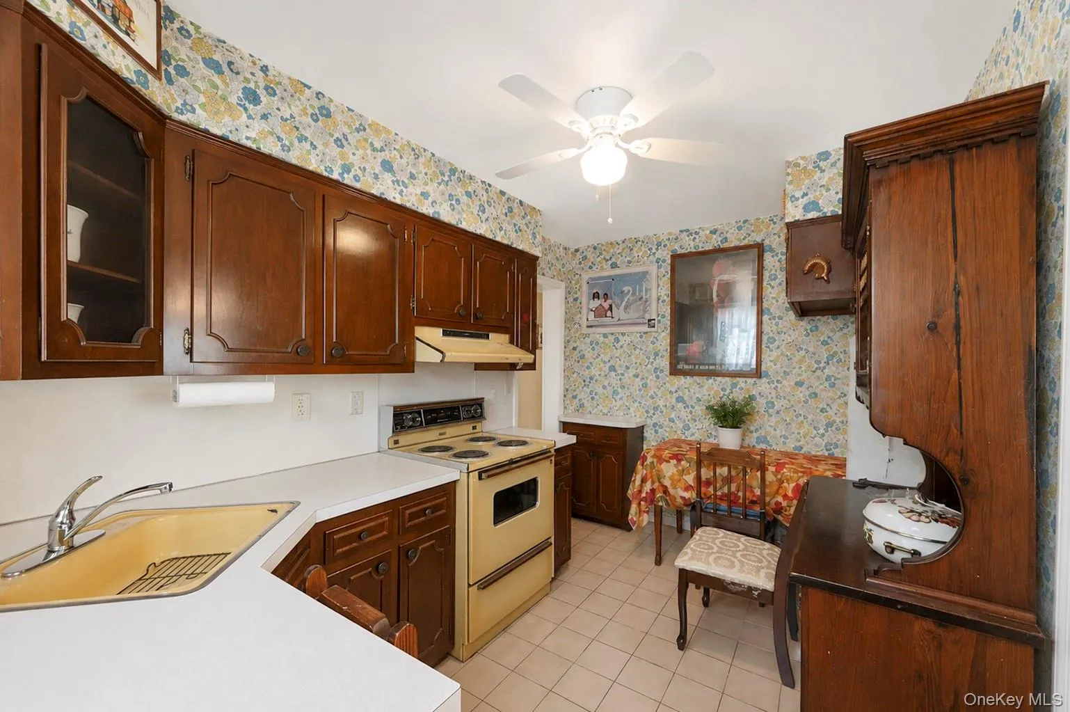 506 Greengrove Avenue, Hempstead, NY, 4 Bedrooms Bedrooms, 9 Rooms Rooms,3 BathroomsBathrooms,Residential,For Rent,Greengrove,0,1027073 506 Greengrove Avenue, Hempstead, NY, 4 Bedrooms Bedrooms, 9 Rooms Rooms,3 BathroomsBathrooms,Residential,For Rent,Greengrove,0,1027073