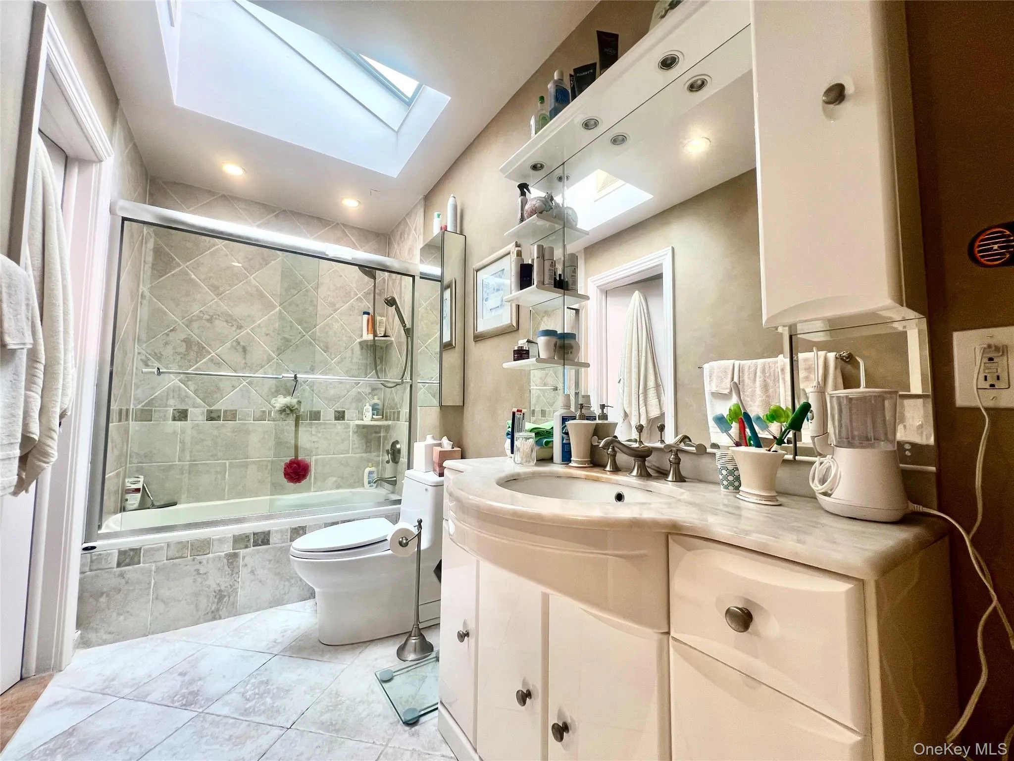 912 Whitehall Drive, Hempstead, NY, 4 Bedrooms Bedrooms, 9 Rooms Rooms,2 BathroomsBathrooms,Residential,For Rent,Whitehall,0,1027079 912 Whitehall Drive, Hempstead, NY, 4 Bedrooms Bedrooms, 9 Rooms Rooms,2 BathroomsBathrooms,Residential,For Rent,Whitehall,0,1027079
