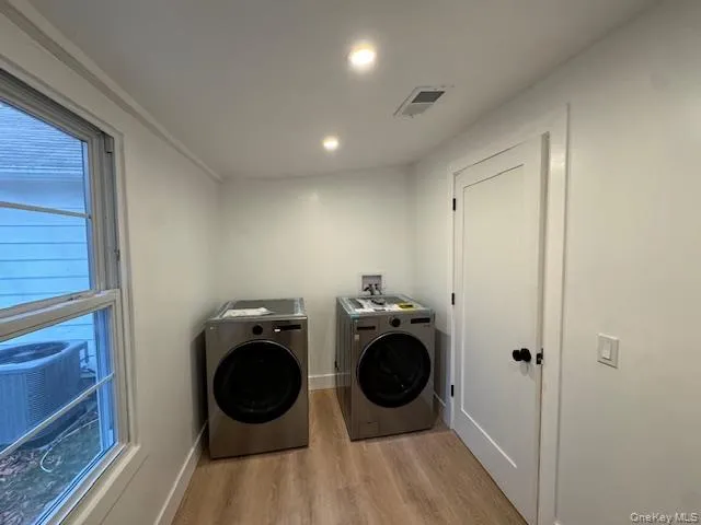 45 Old Field Road, Brookhaven, NY, 4 Bedrooms Bedrooms, 5 Rooms Rooms,2 BathroomsBathrooms,Residential Lease,For Rent,Old Field,0,1027083 45 Old Field Road, Brookhaven, NY, 4 Bedrooms Bedrooms, 5 Rooms Rooms,2 BathroomsBathrooms,Residential Lease,For Rent,Old Field,0,1027083