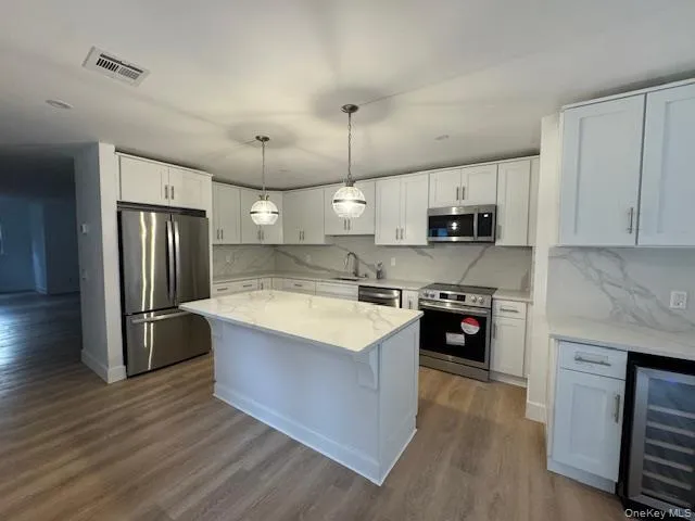 45 Old Field Road, Brookhaven, NY, 4 Bedrooms Bedrooms, 5 Rooms Rooms,2 BathroomsBathrooms,Residential Lease,For Rent,Old Field,0,1027083 45 Old Field Road, Brookhaven, NY, 4 Bedrooms Bedrooms, 5 Rooms Rooms,2 BathroomsBathrooms,Residential Lease,For Rent,Old Field,0,1027083