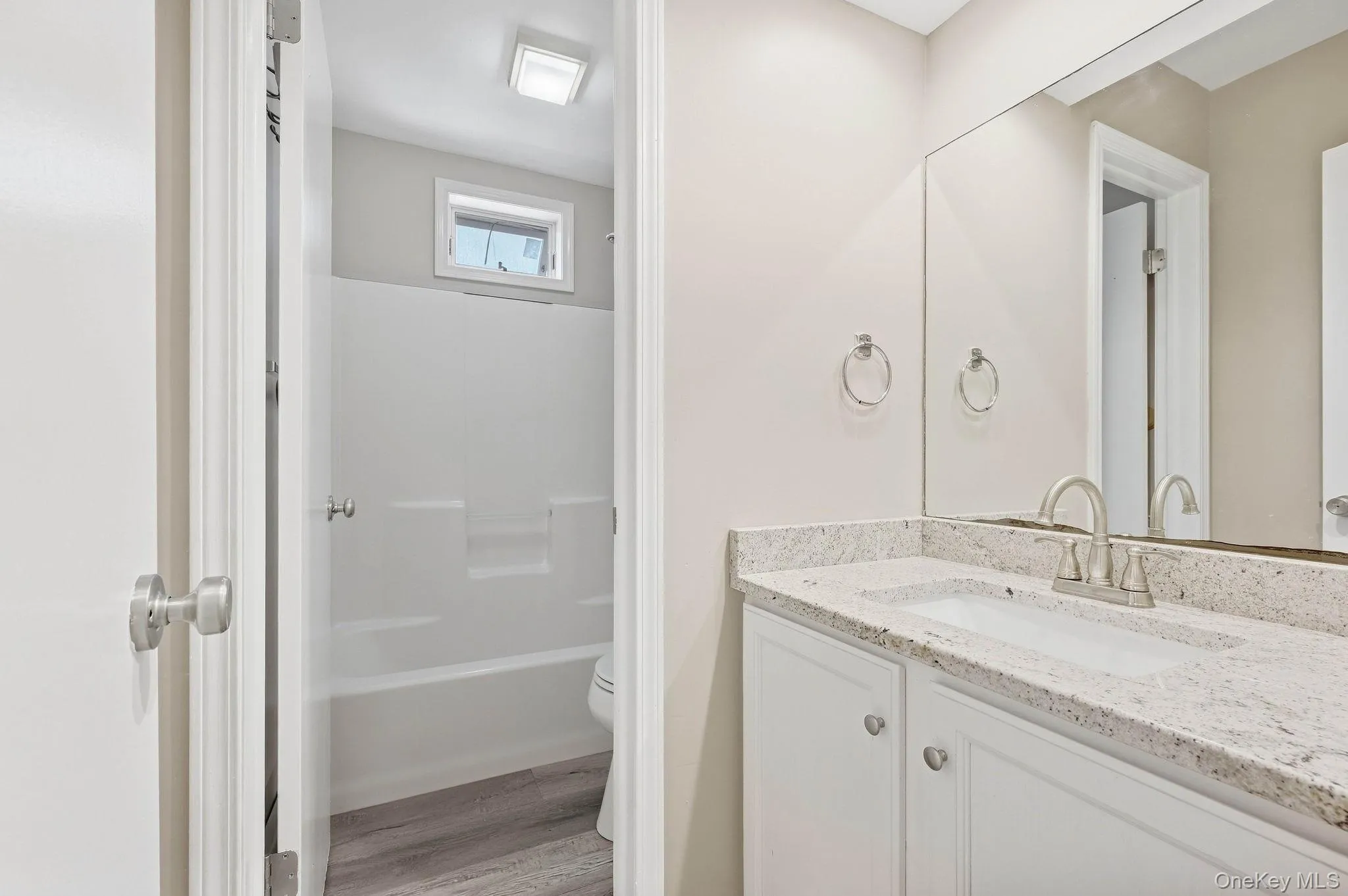 3 Teneyck Avenue, Warwick (town), NY, 3 Bedrooms Bedrooms, 6 Rooms Rooms,3 BathroomsBathrooms,Residential Lease,For Rent,Teneyck,0,1027085 3 Teneyck Avenue, Warwick (town), NY, 3 Bedrooms Bedrooms, 6 Rooms Rooms,3 BathroomsBathrooms,Residential Lease,For Rent,Teneyck,0,1027085