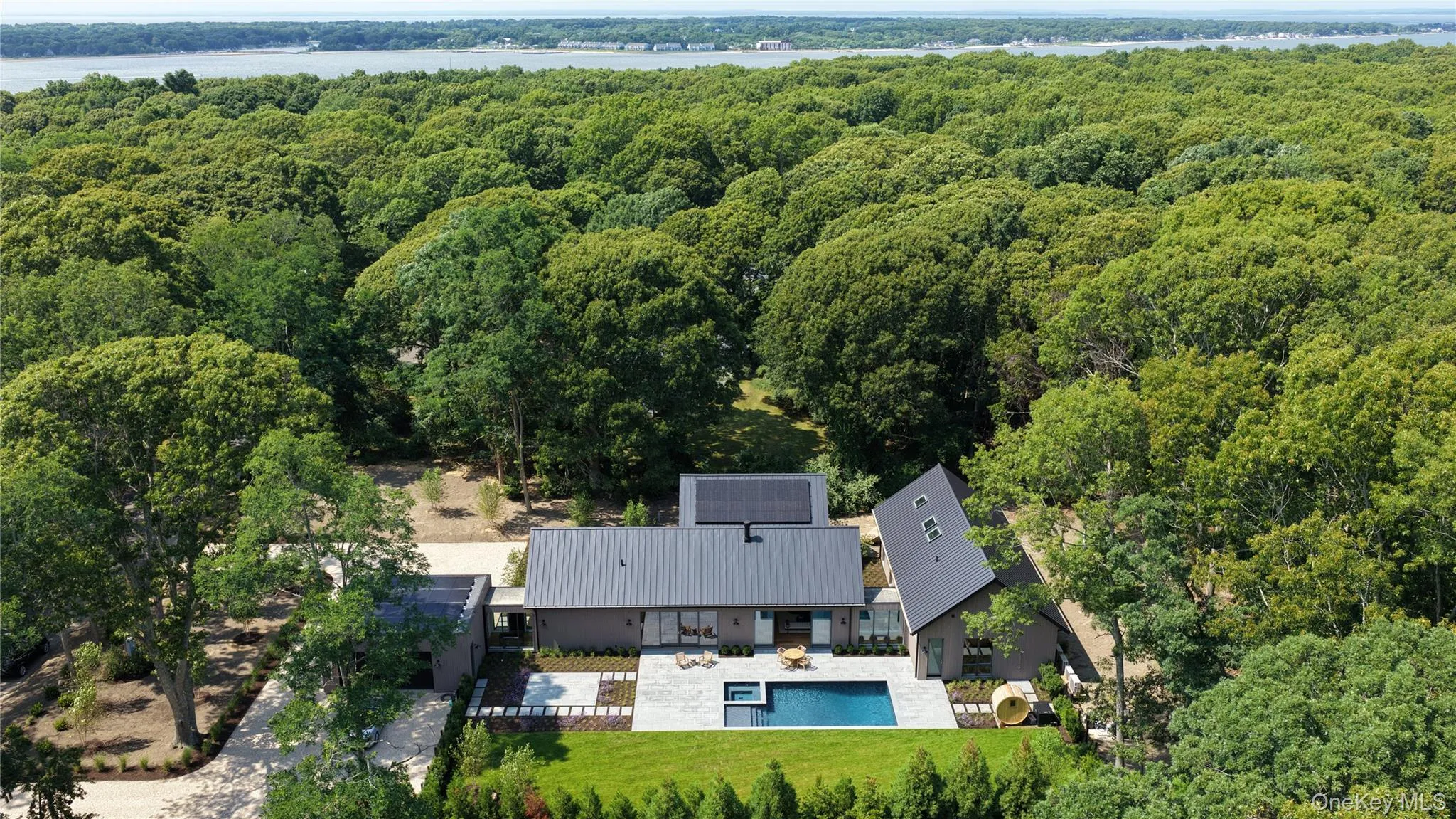 6 Great Circle Drive, Shelter Island, NY, 5 Bedrooms Bedrooms, 11 Rooms Rooms,6 BathroomsBathrooms,Residential,For Rent,Great Circle,0,1027086 6 Great Circle Drive, Shelter Island, NY, 5 Bedrooms Bedrooms, 11 Rooms Rooms,6 BathroomsBathrooms,Residential,For Rent,Great Circle,0,1027086