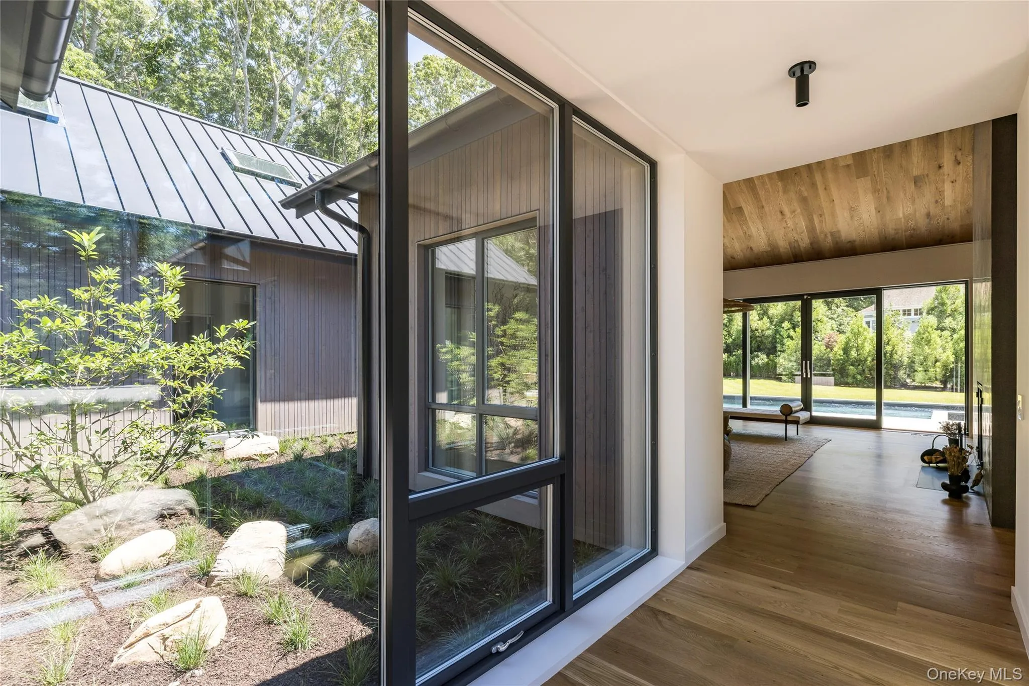 6 Great Circle Drive, Shelter Island, NY, 5 Bedrooms Bedrooms, 11 Rooms Rooms,6 BathroomsBathrooms,Residential,For Rent,Great Circle,0,1027086 6 Great Circle Drive, Shelter Island, NY, 5 Bedrooms Bedrooms, 11 Rooms Rooms,6 BathroomsBathrooms,Residential,For Rent,Great Circle,0,1027086