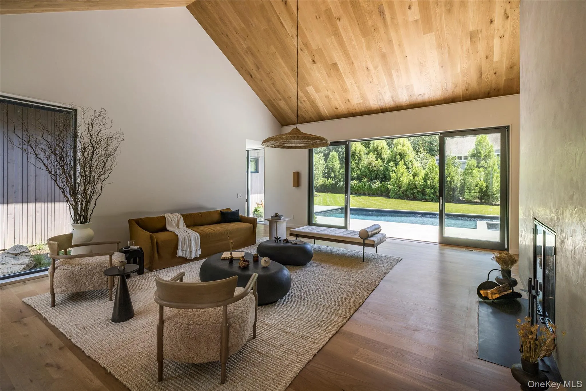 6 Great Circle Drive, Shelter Island, NY, 5 Bedrooms Bedrooms, 11 Rooms Rooms,6 BathroomsBathrooms,Residential,For Rent,Great Circle,0,1027086 6 Great Circle Drive, Shelter Island, NY, 5 Bedrooms Bedrooms, 11 Rooms Rooms,6 BathroomsBathrooms,Residential,For Rent,Great Circle,0,1027086