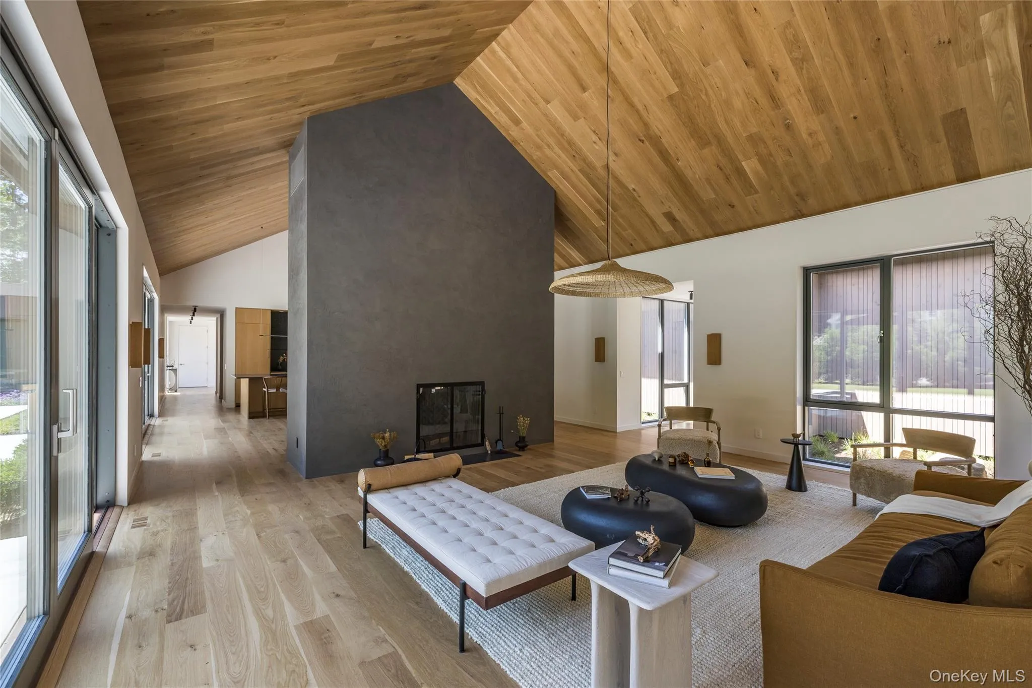 6 Great Circle Drive, Shelter Island, NY, 5 Bedrooms Bedrooms, 11 Rooms Rooms,6 BathroomsBathrooms,Residential,For Rent,Great Circle,0,1027086 6 Great Circle Drive, Shelter Island, NY, 5 Bedrooms Bedrooms, 11 Rooms Rooms,6 BathroomsBathrooms,Residential,For Rent,Great Circle,0,1027086