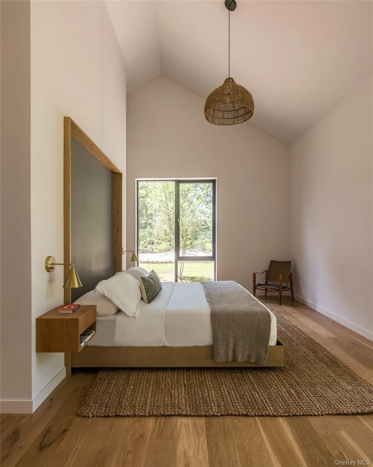 6 Great Circle Drive, Shelter Island, NY, 5 Bedrooms Bedrooms, 11 Rooms Rooms,6 BathroomsBathrooms,Residential,For Rent,Great Circle,0,1027086 6 Great Circle Drive, Shelter Island, NY, 5 Bedrooms Bedrooms, 11 Rooms Rooms,6 BathroomsBathrooms,Residential,For Rent,Great Circle,0,1027086